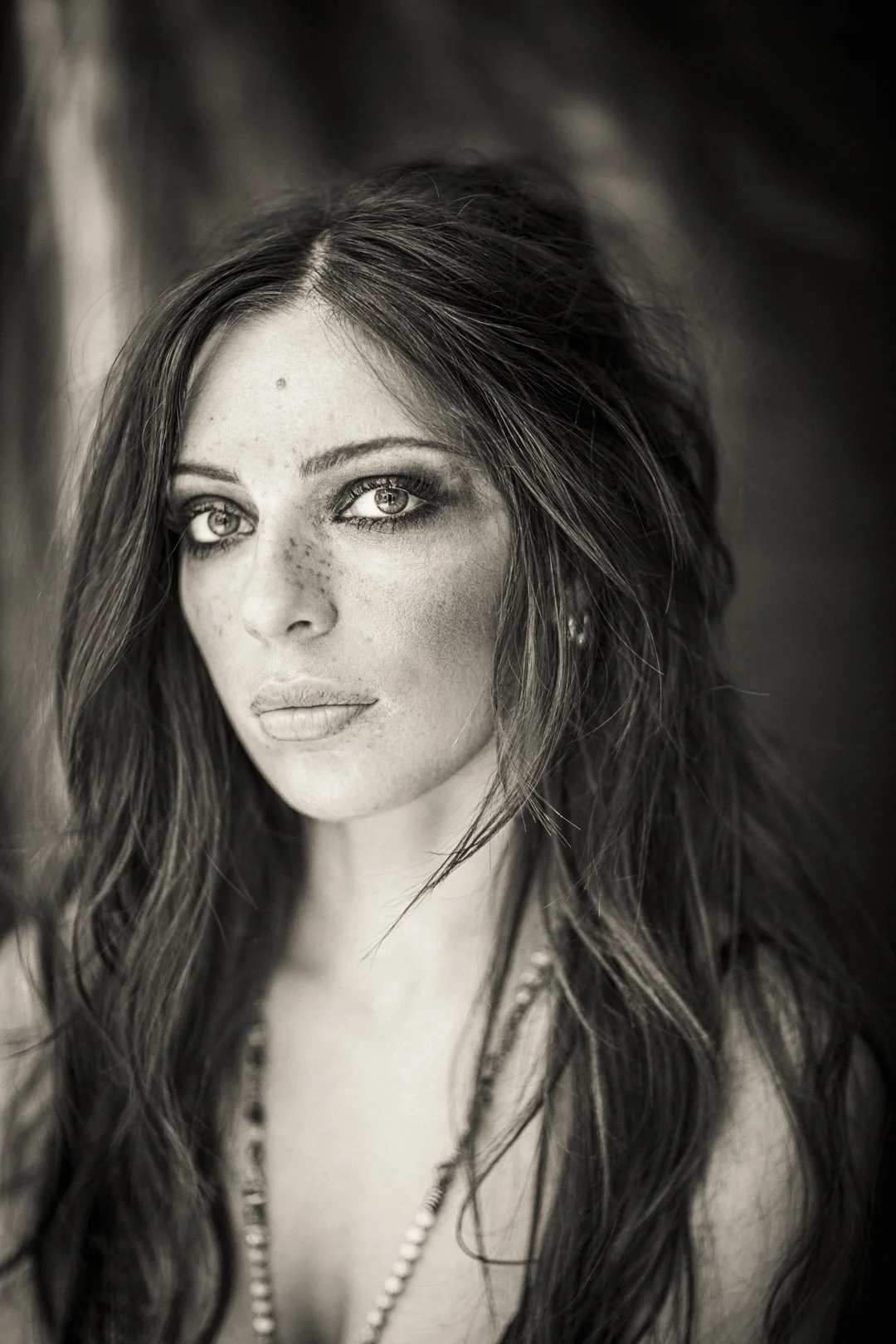 Projet RAW-  ©Hélène Perry
Maquillage Coiffure ©Peggy Valor