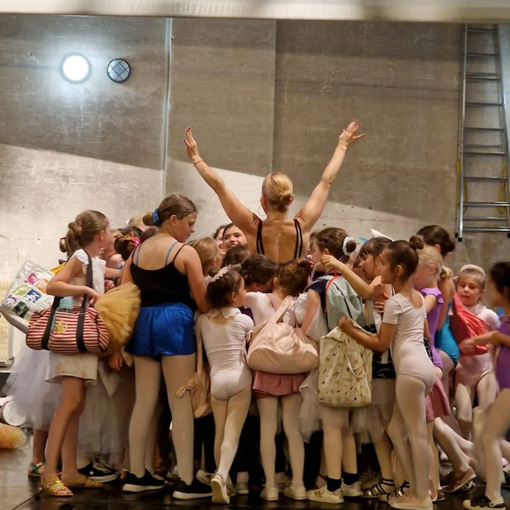 Grand spectacle du 19 juin 2022 au Théâtre Municipal de Fontainebleau sur le thème “Danser sur la musique vivante”.