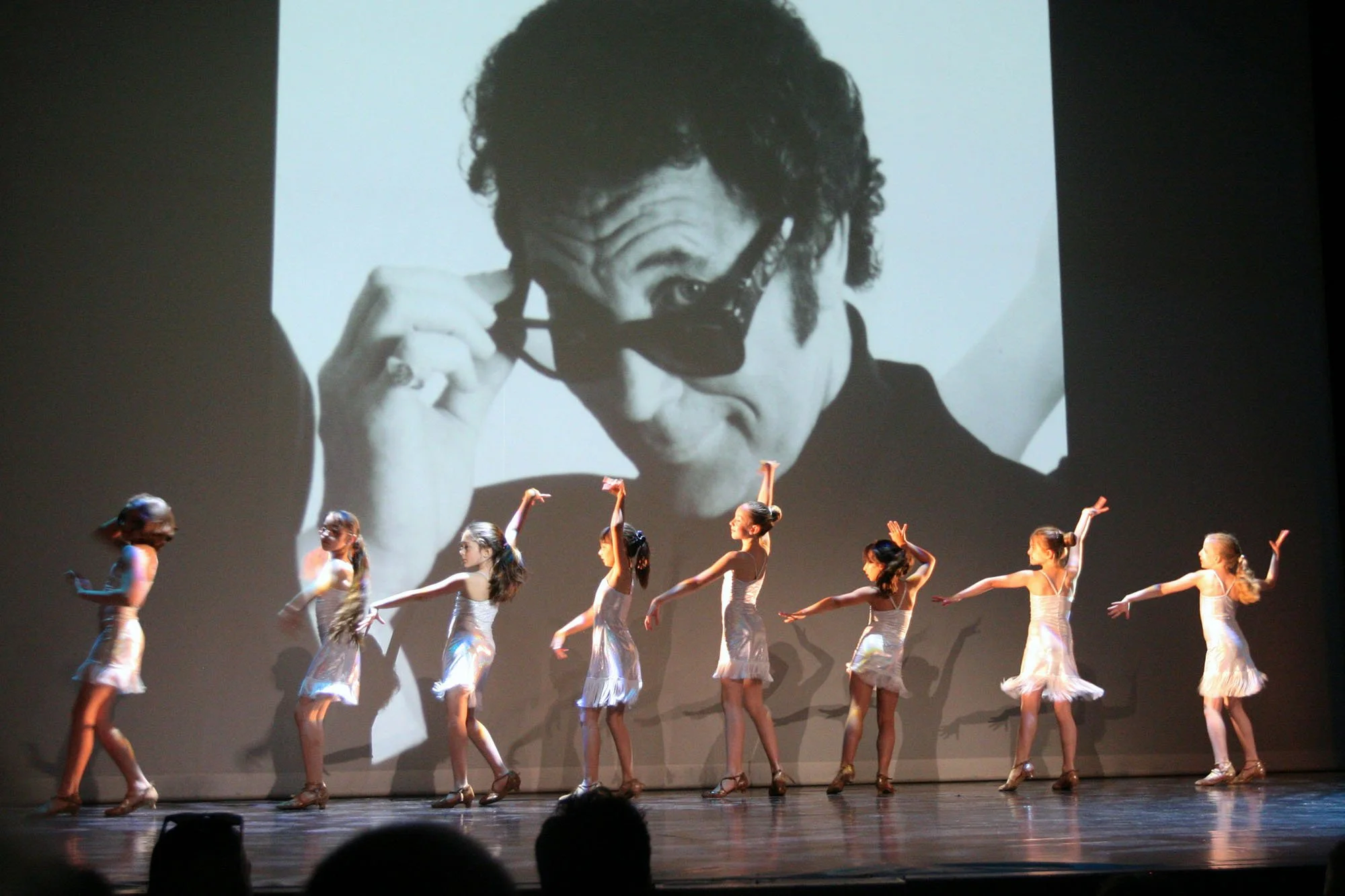 Grand spectacle du 26 mai 2024 au Théâtre Municipal de Fontainebleau sur le thème “Les musiciens légendaires”.