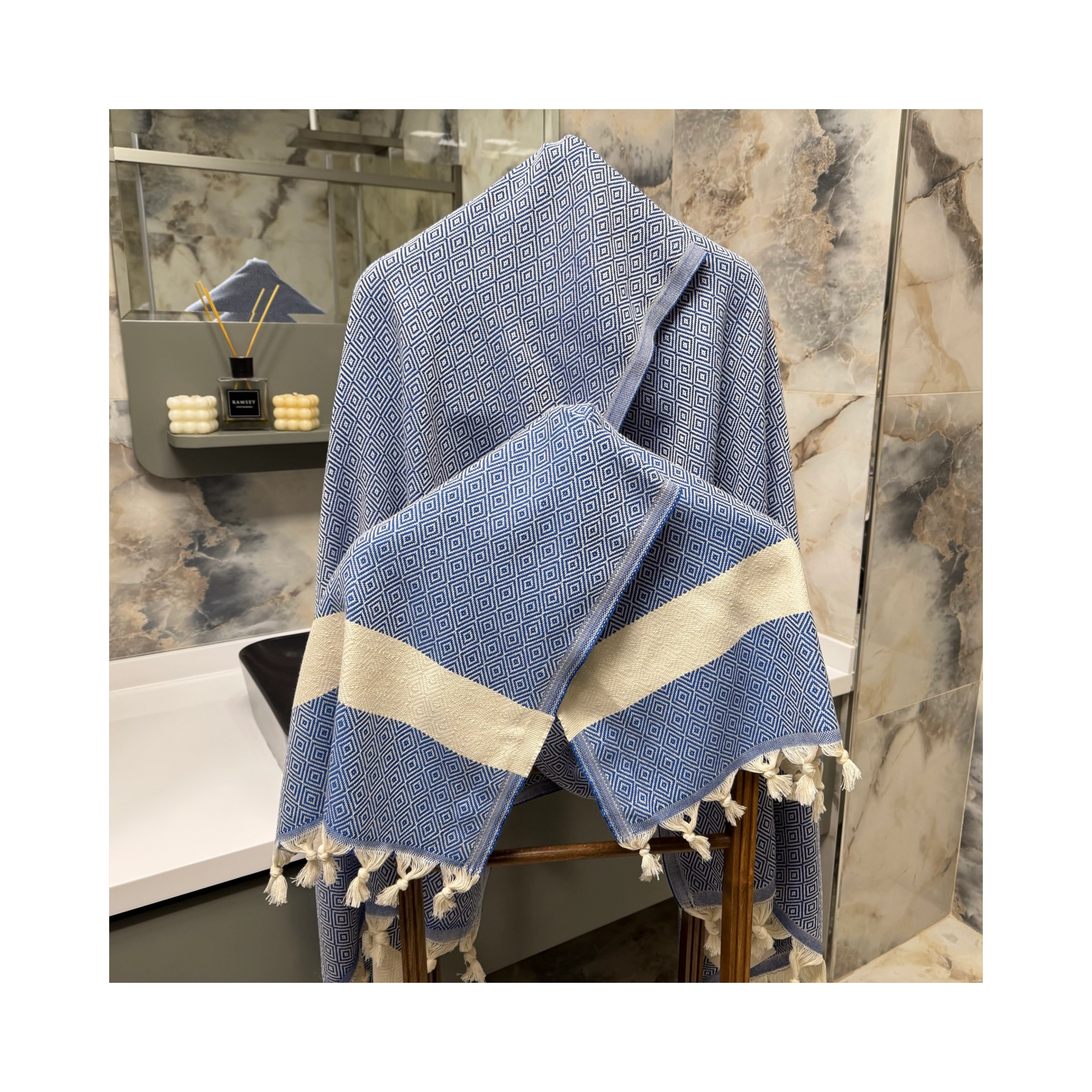 Foley Bottle Customized (17).png