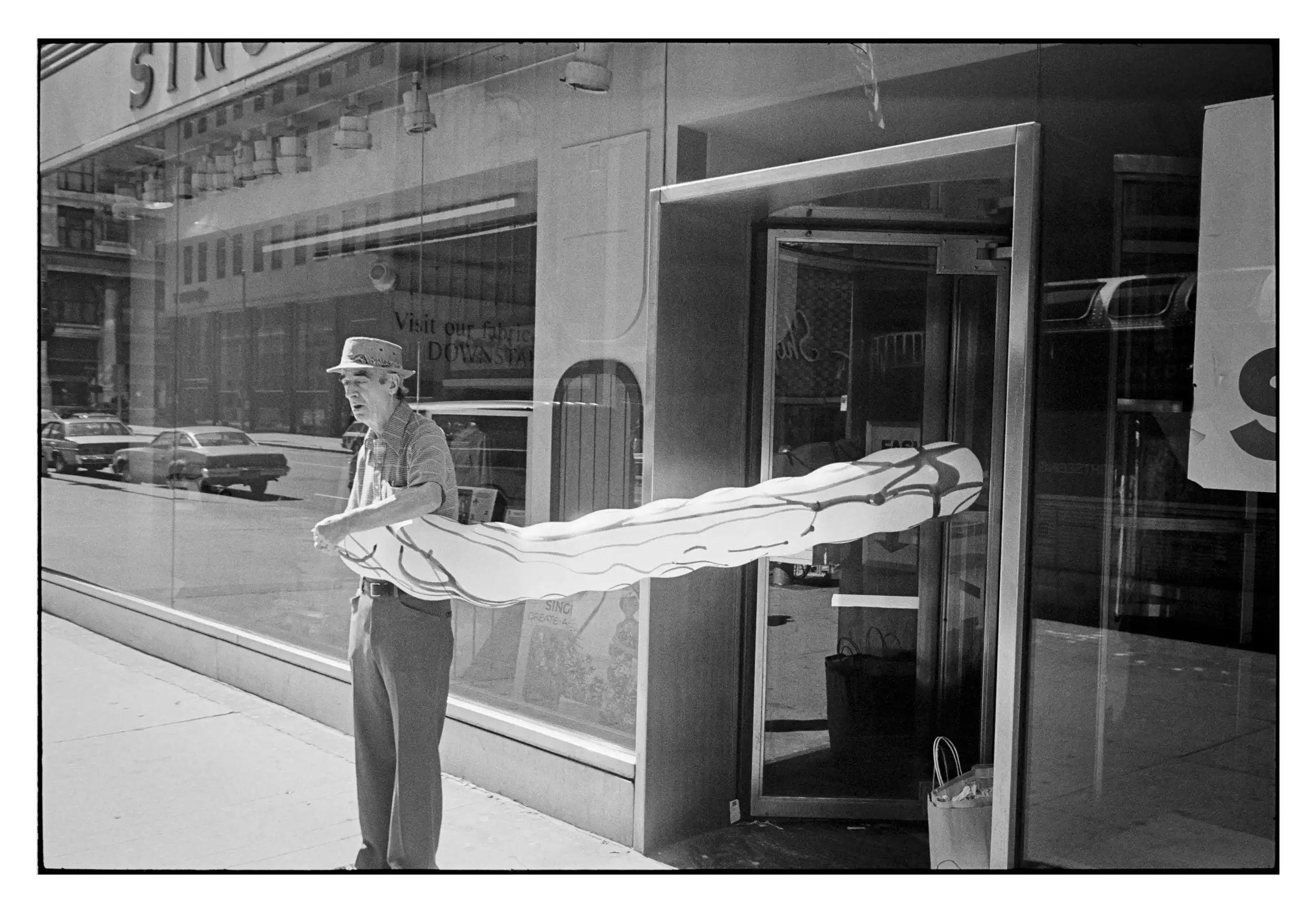 77-37_11 002_Spotted.webp