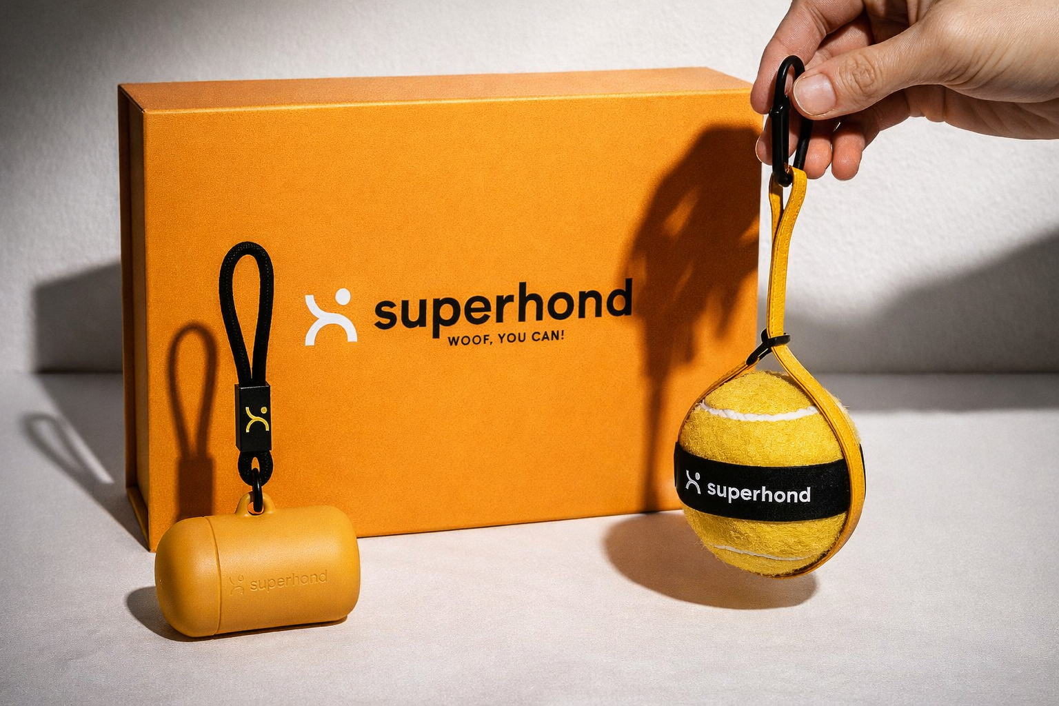 SUPERHOND: Design MERCH+PACKAGING