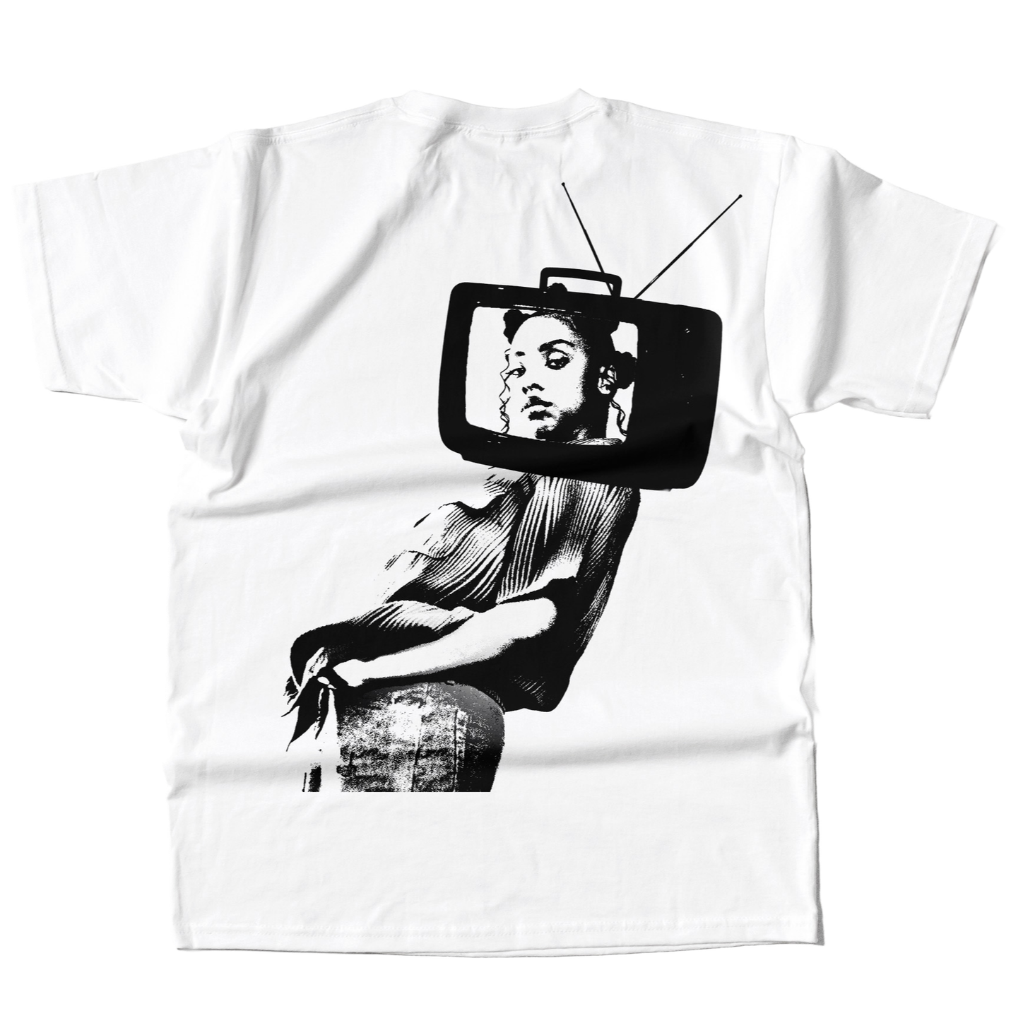 Free_T-Shirt_Mockup_4.png