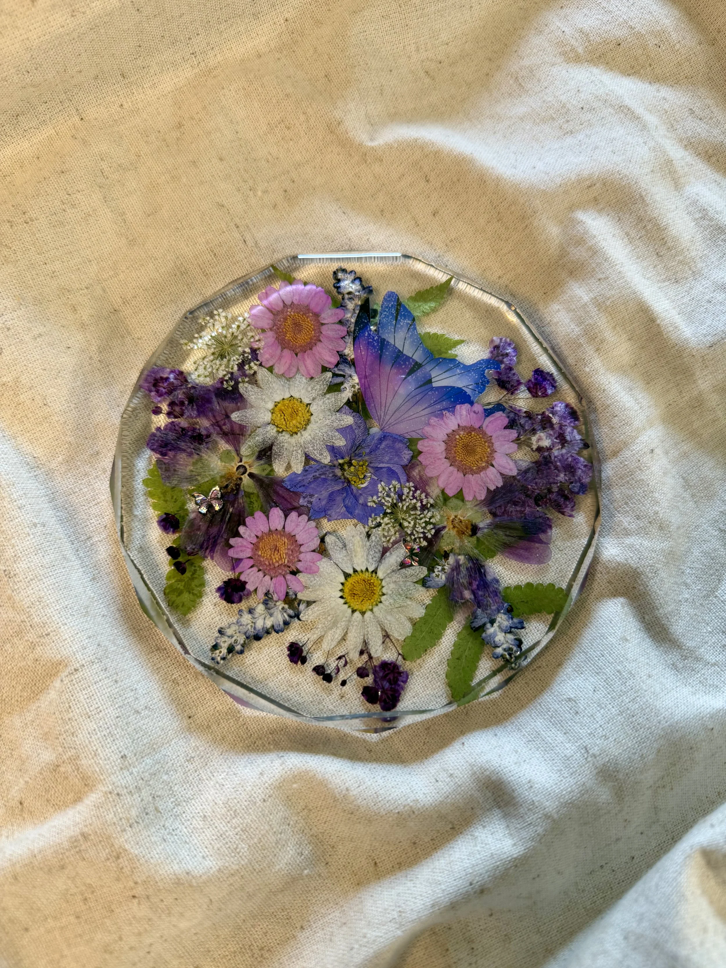 15 FLORAL RESIN COASTER (SIDE).jpg