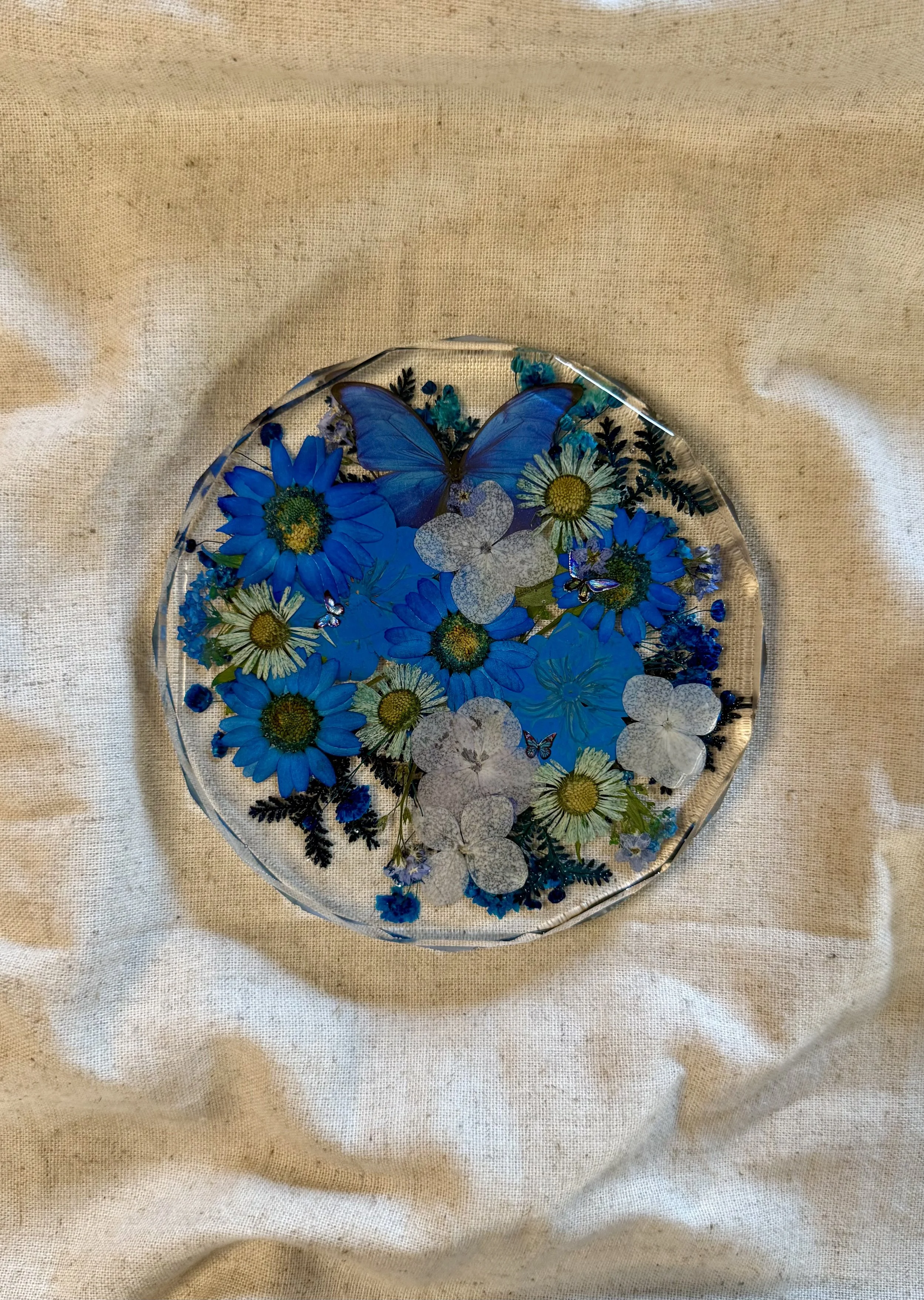 17 FLORAL RESIN COASTER.jpg