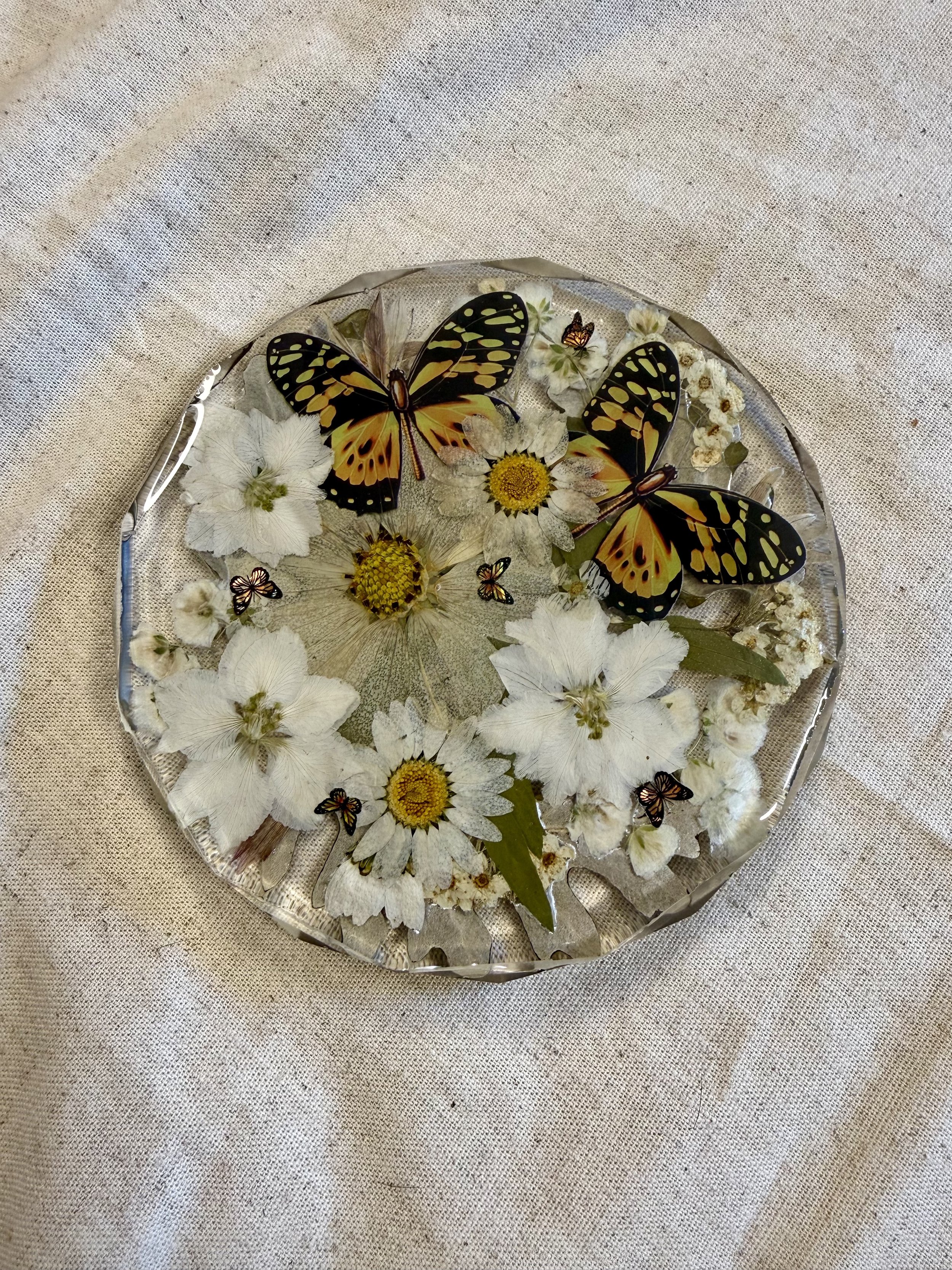 71 FLORAL RESIN COASTER (SIDE).jpg