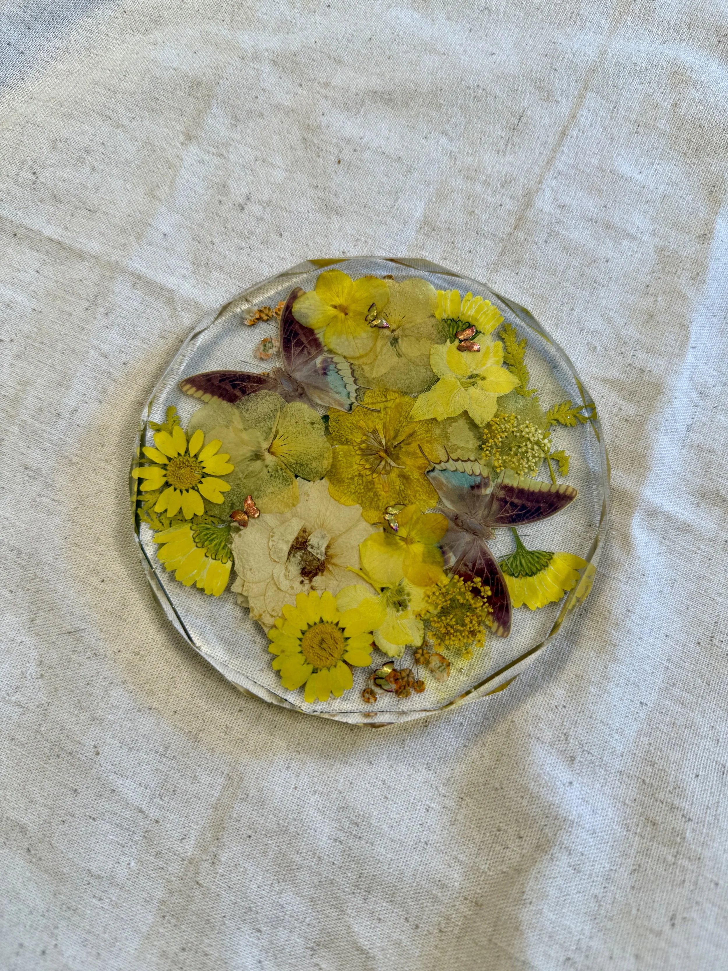 63 FLORAL RESIN COASTER (SIDE).jpg