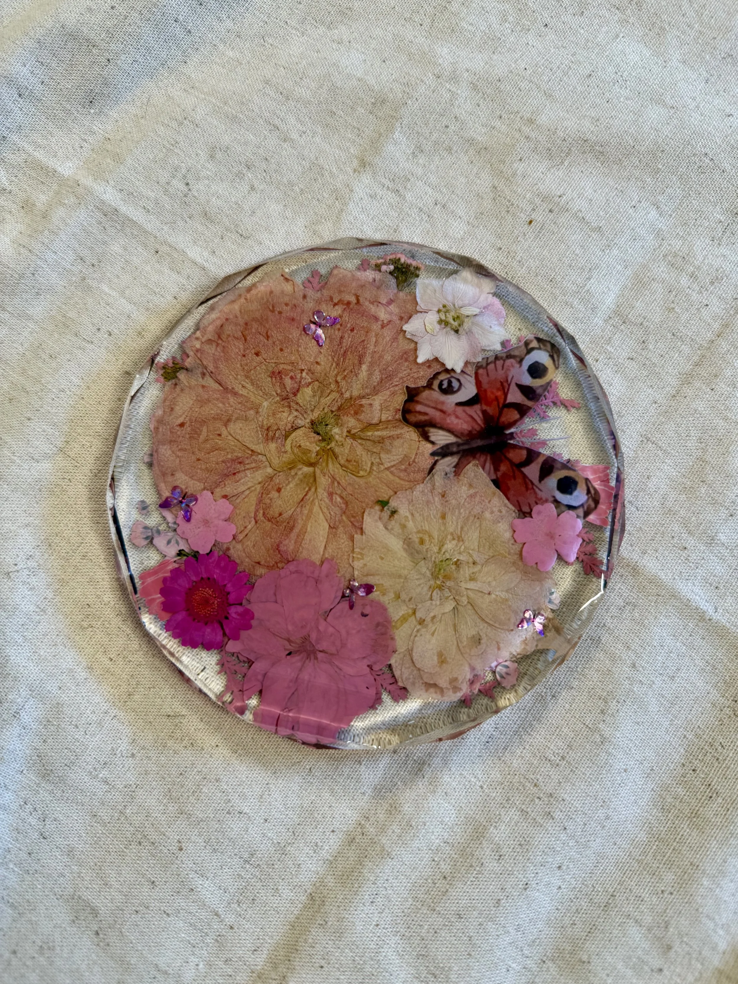 60 FLORAL RESIN COASTER (SIDE).jpg