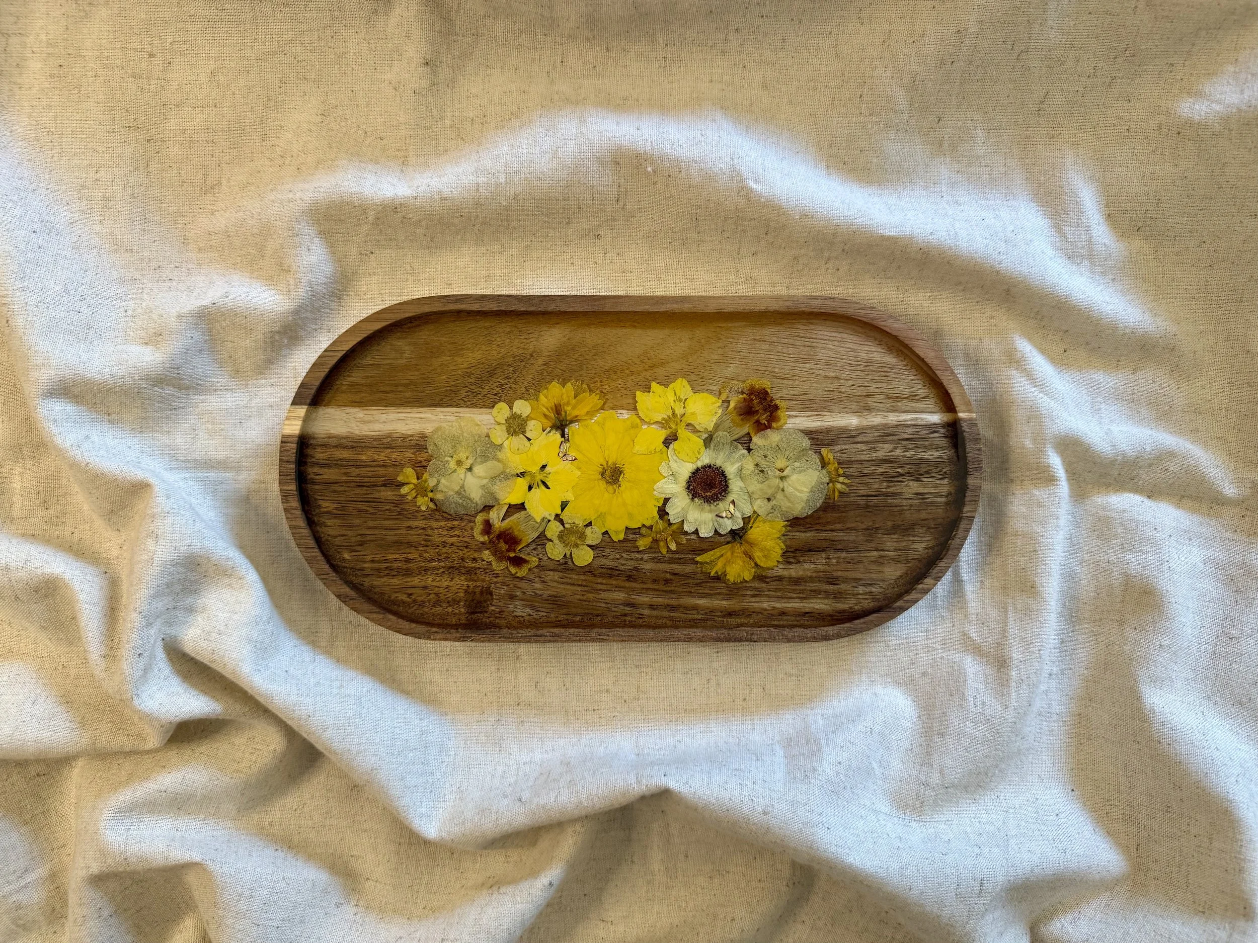 GOLDEN BLOOM WOOD TRAY.jpg