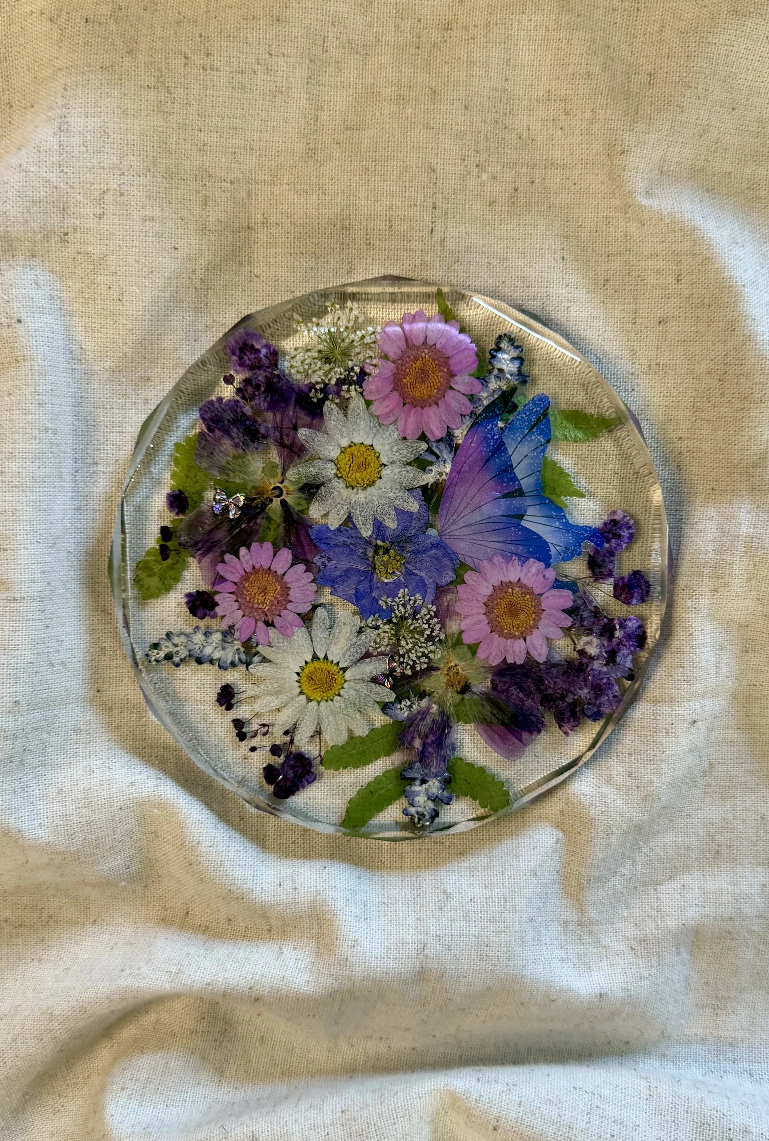 15 FLORAL RESIN COASTER.jpg
