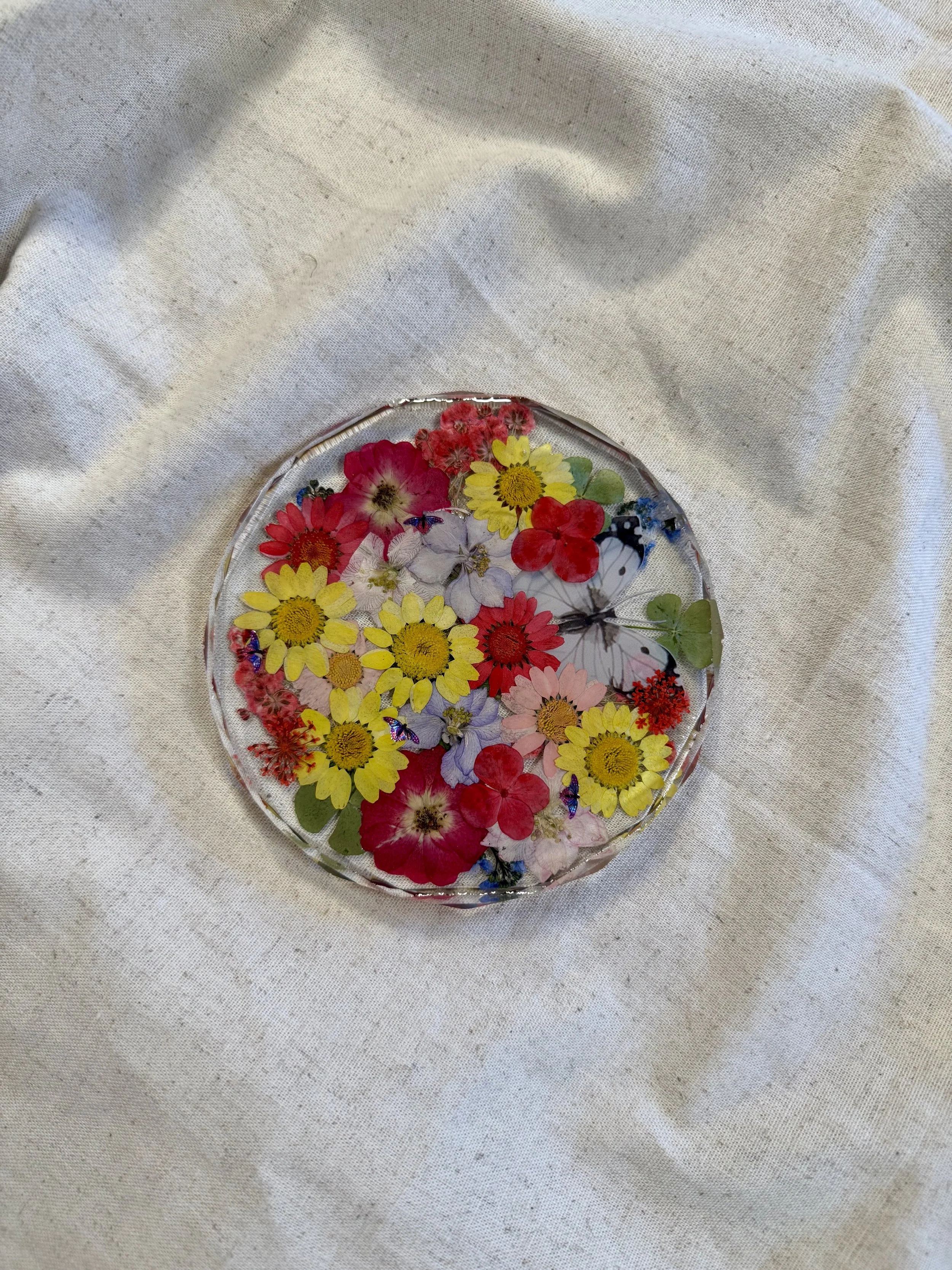 49 FLORAL RESIN COASTER (SIDE).jpg