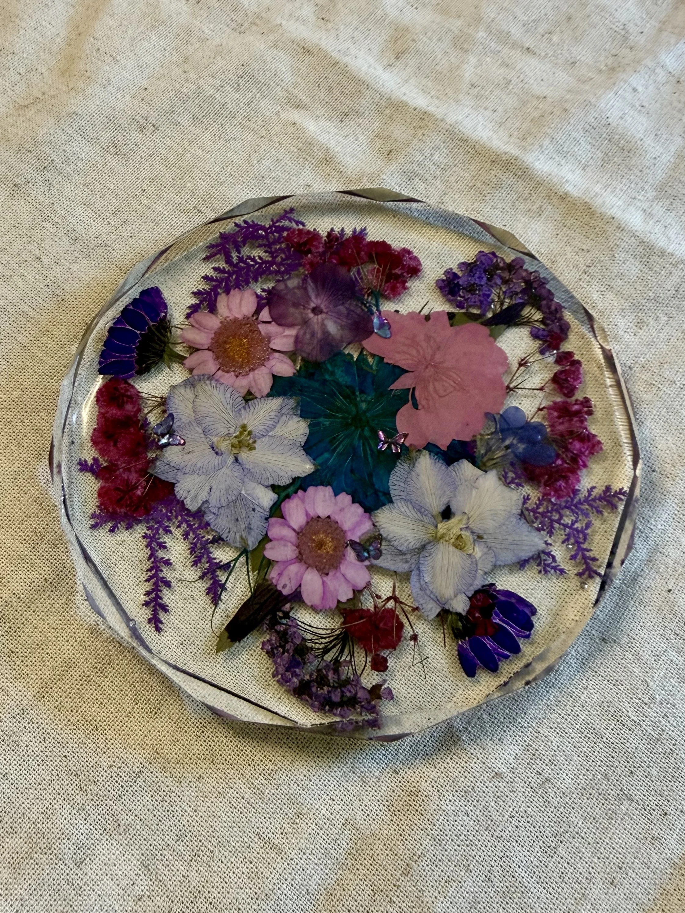 8 RESIN FLORAL COASTER (SIDE).jpg