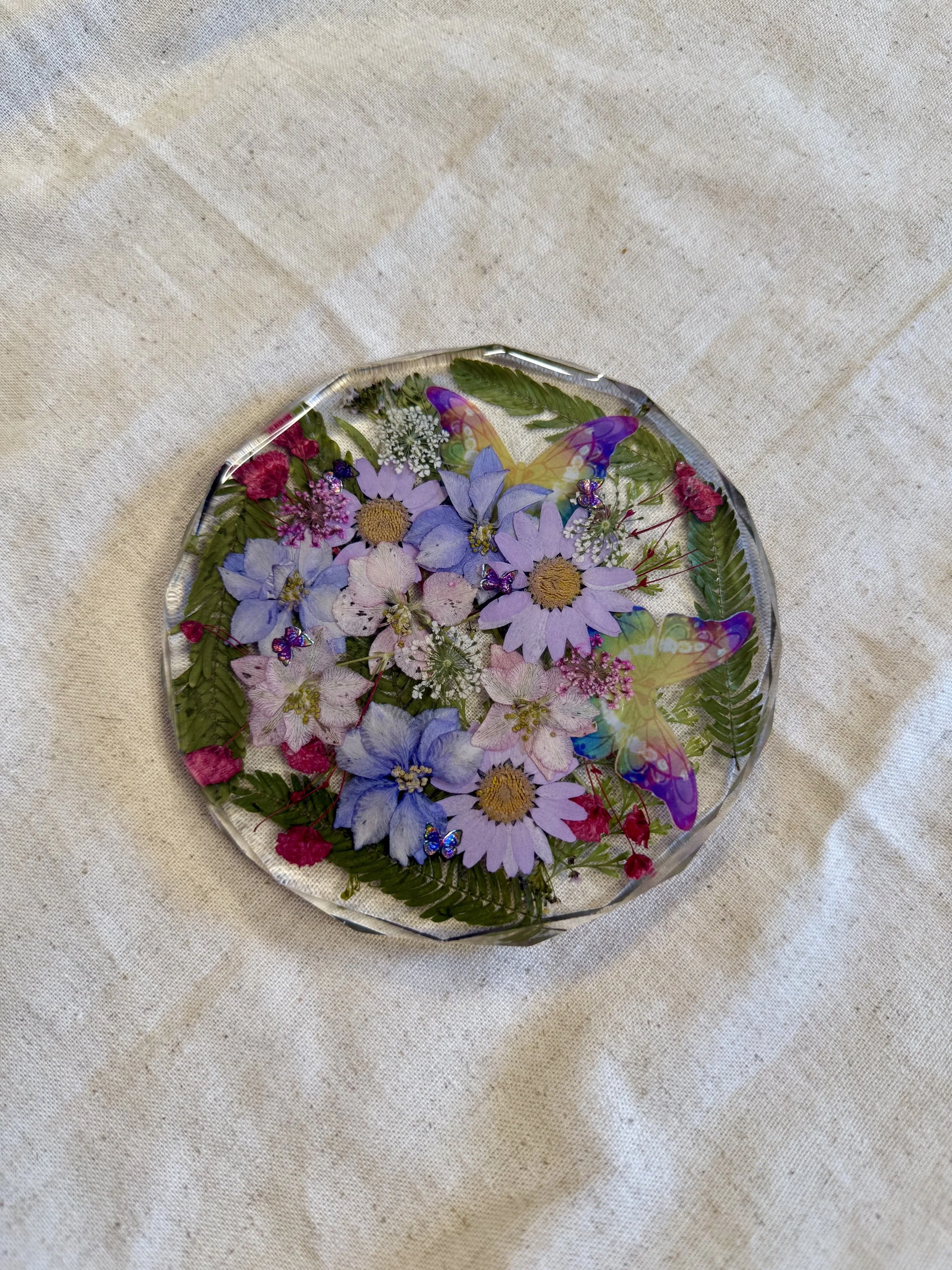 69 FLORAL RESIN COASTER (SIDE).jpg