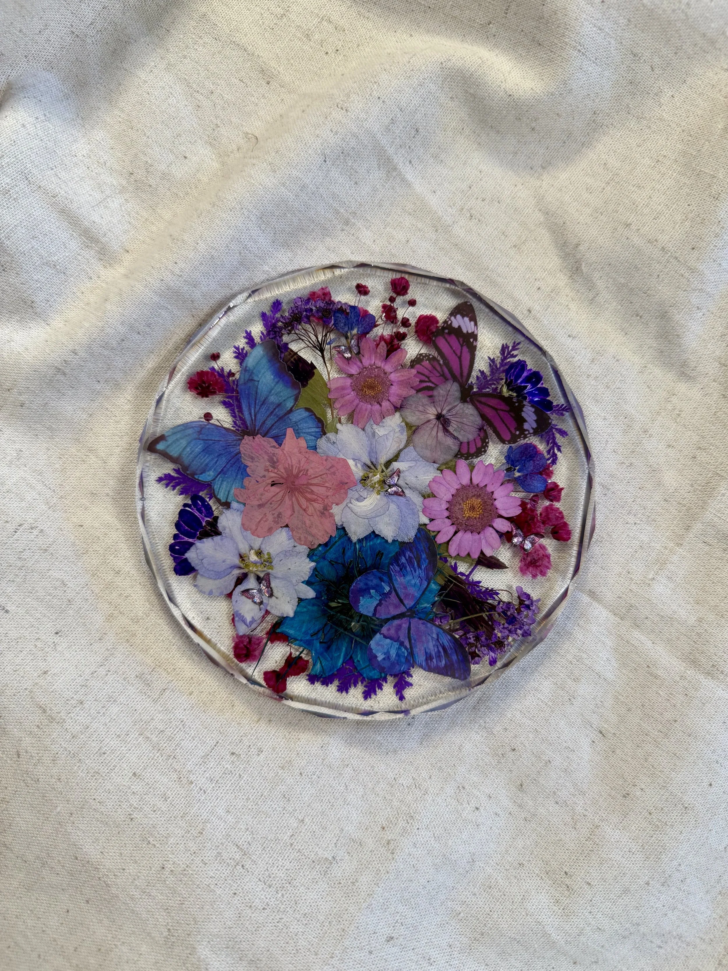 42 FLORAL RESIN COASTER (SIDE).jpg