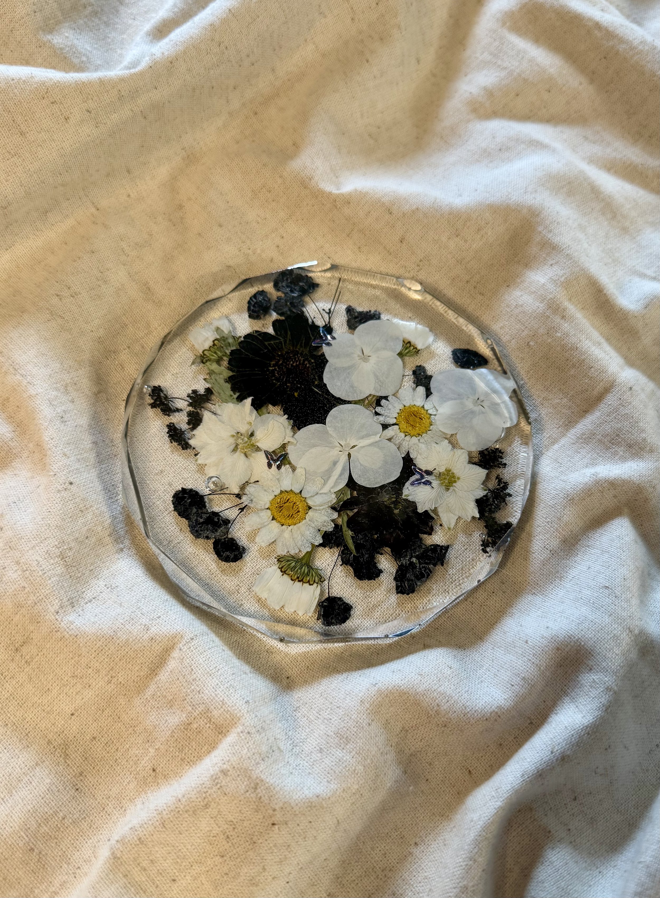 18 FLORAL RESIN COASTER (SIDE).jpg