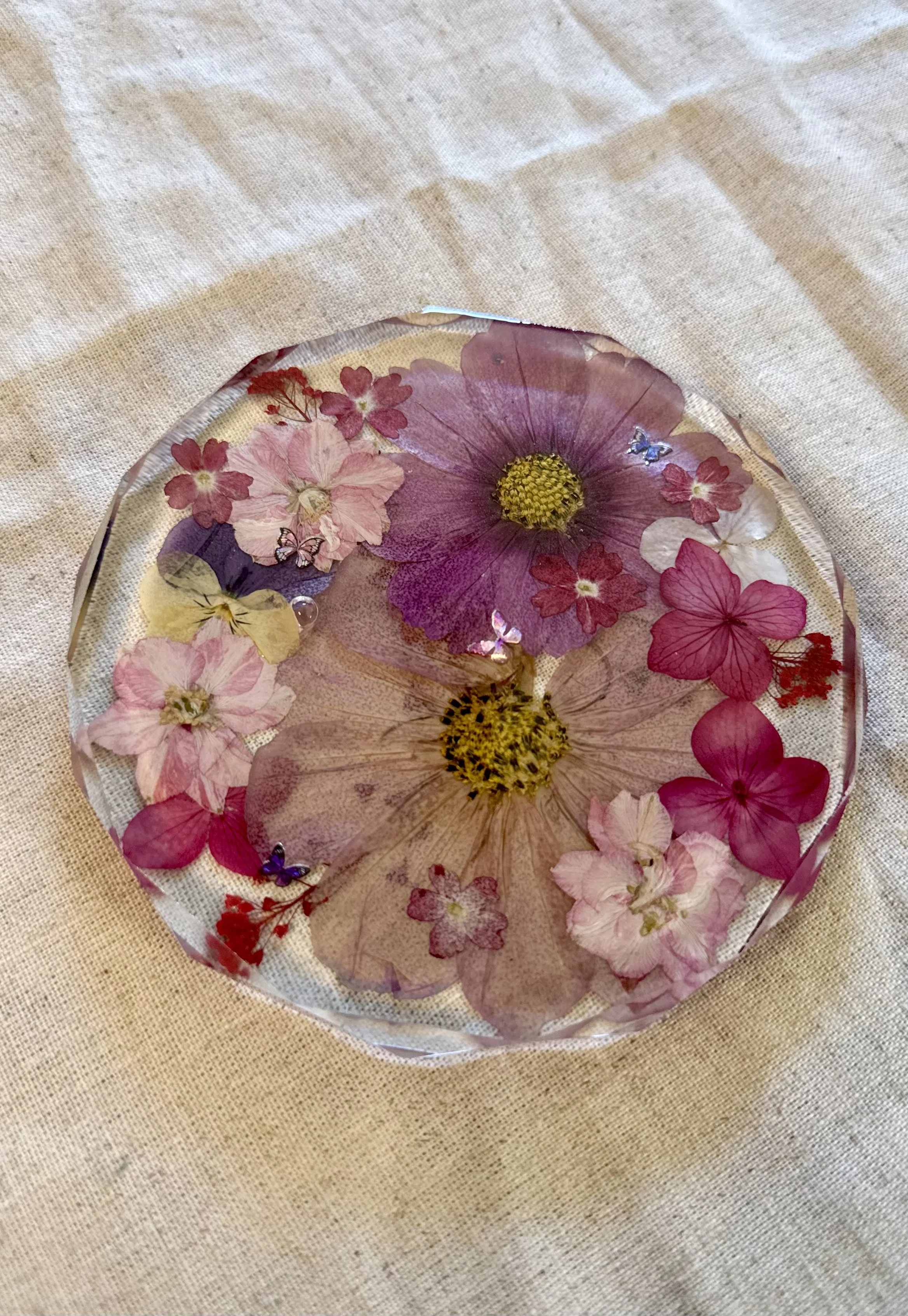 2 RESIN FLORAL COASTER (SIDE).jpg