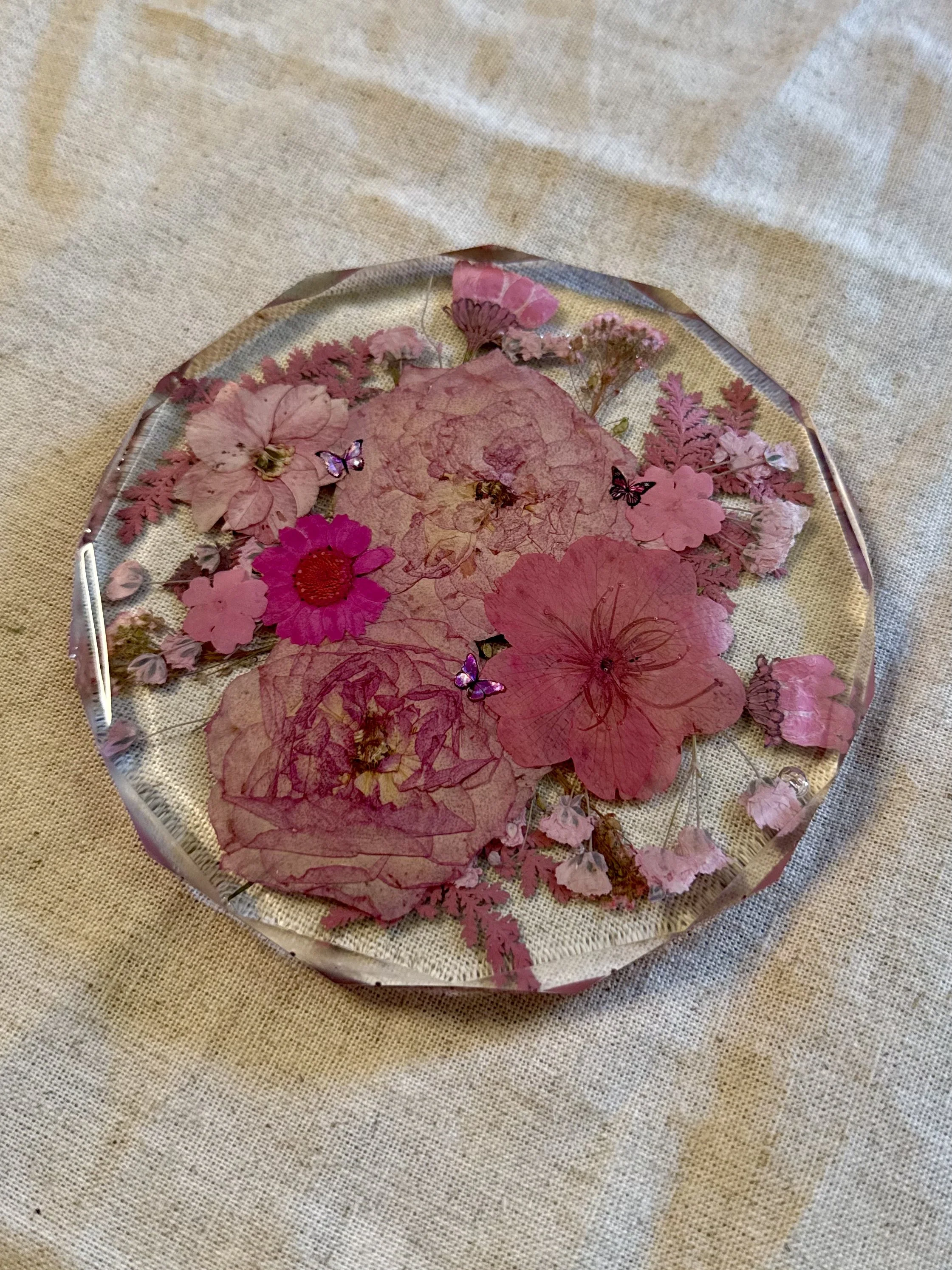 1 FLORAL RESIN COASTER (SIDE).jpg