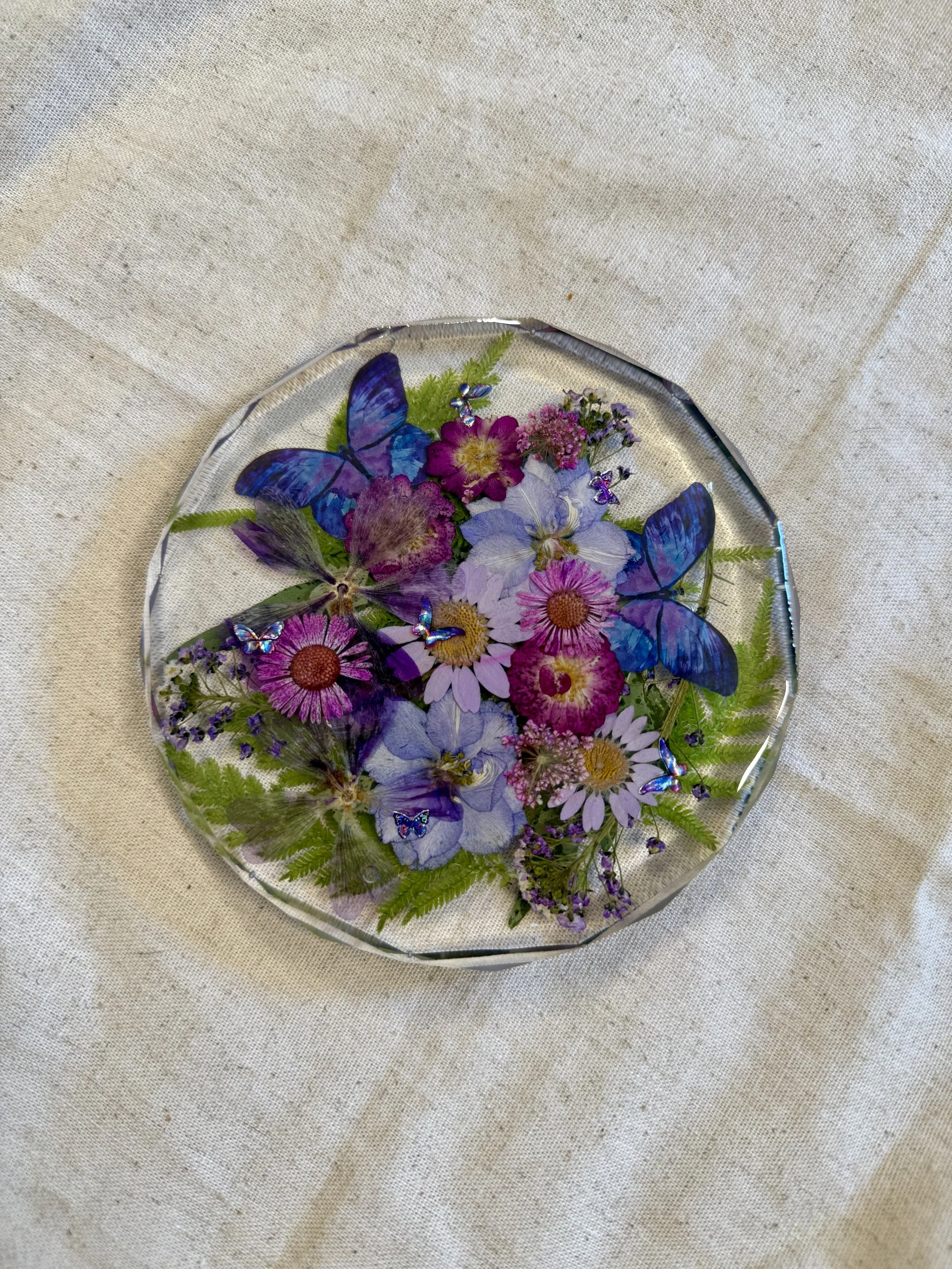61 FLORAL RESIN COASTER (SIDE).jpg