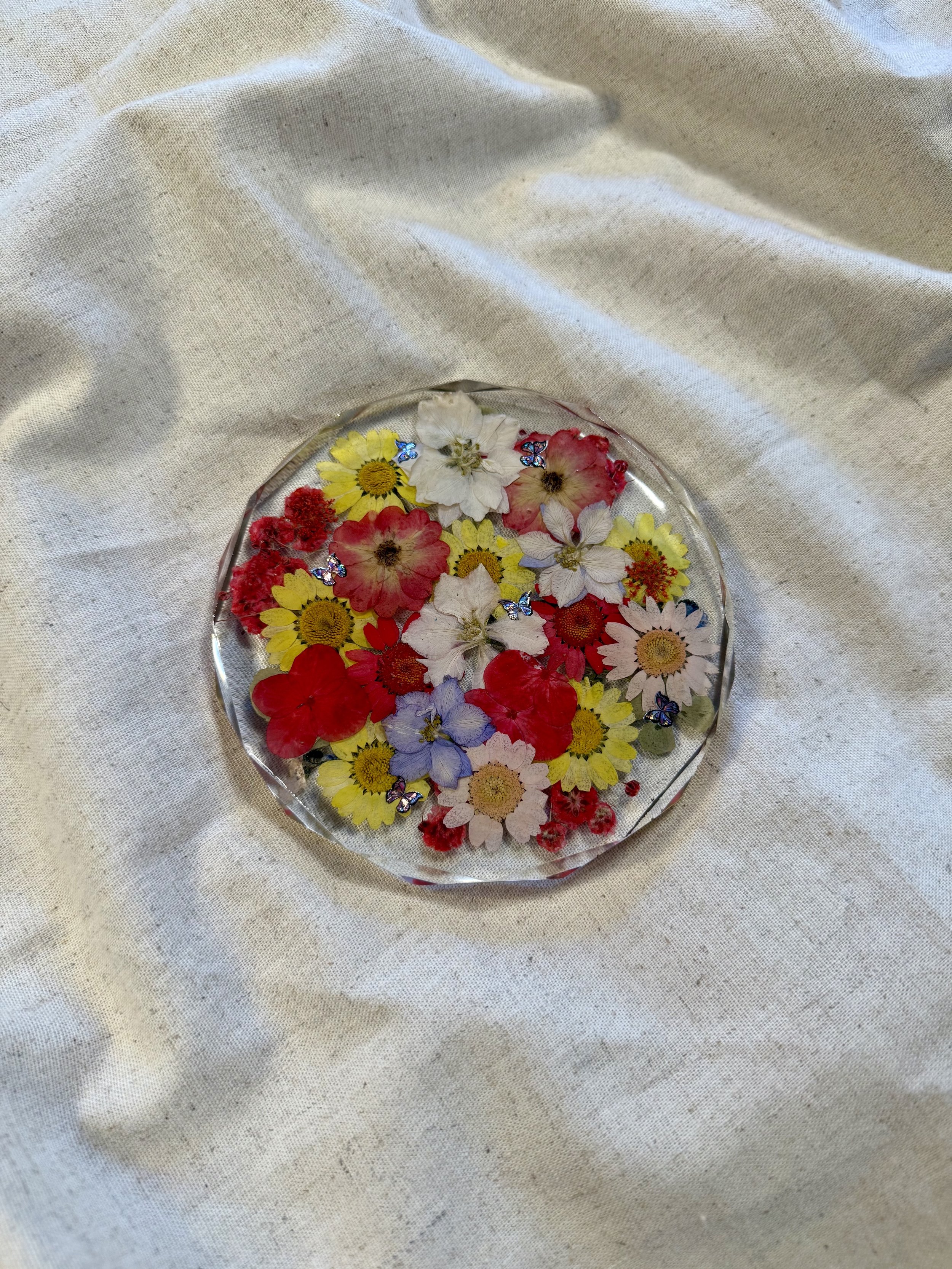 34 FLORAL RESIN COASTER (SIDE).jpg