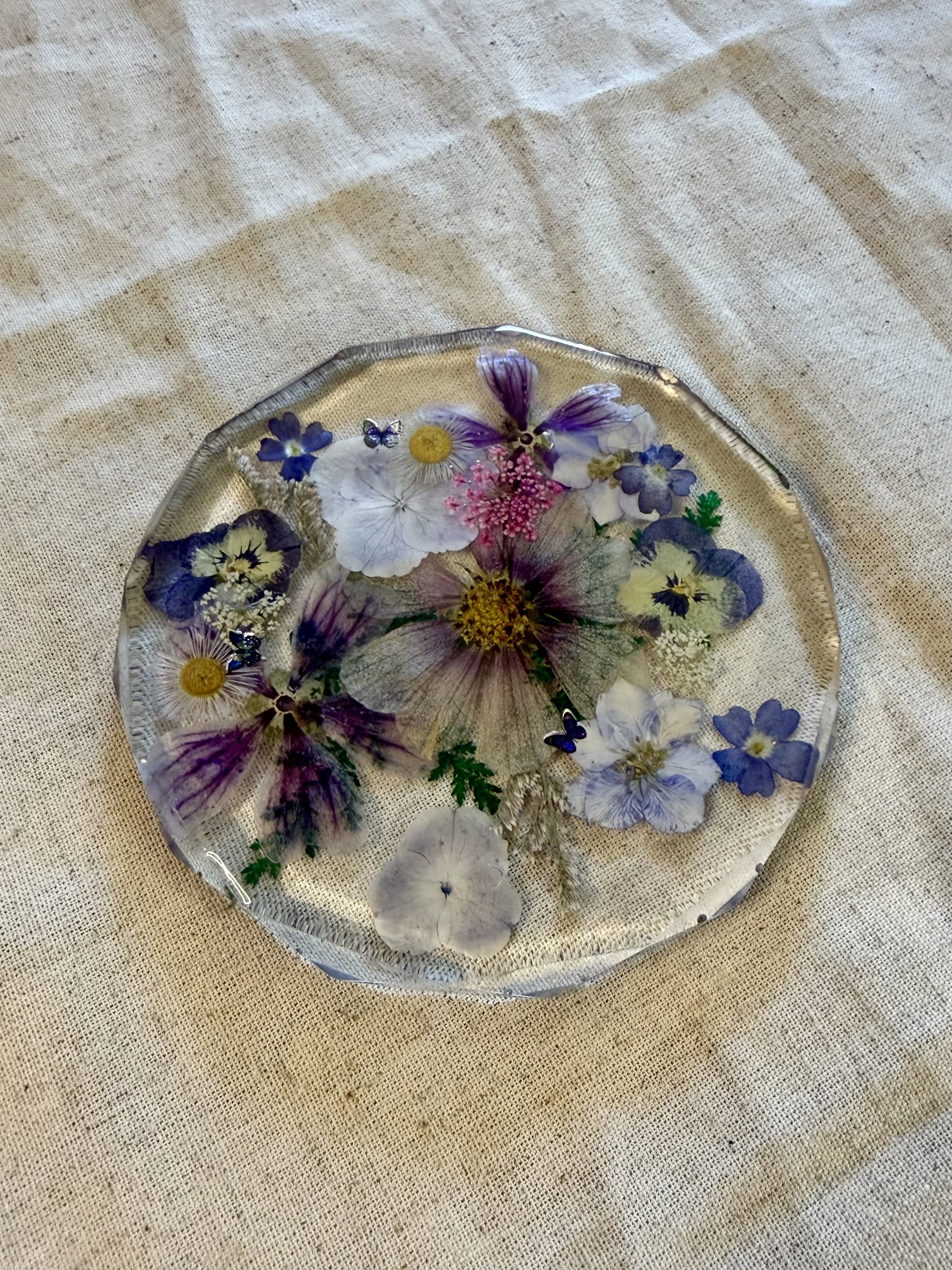 4 RESIN FLORAL COASTER (SIDE).jpg