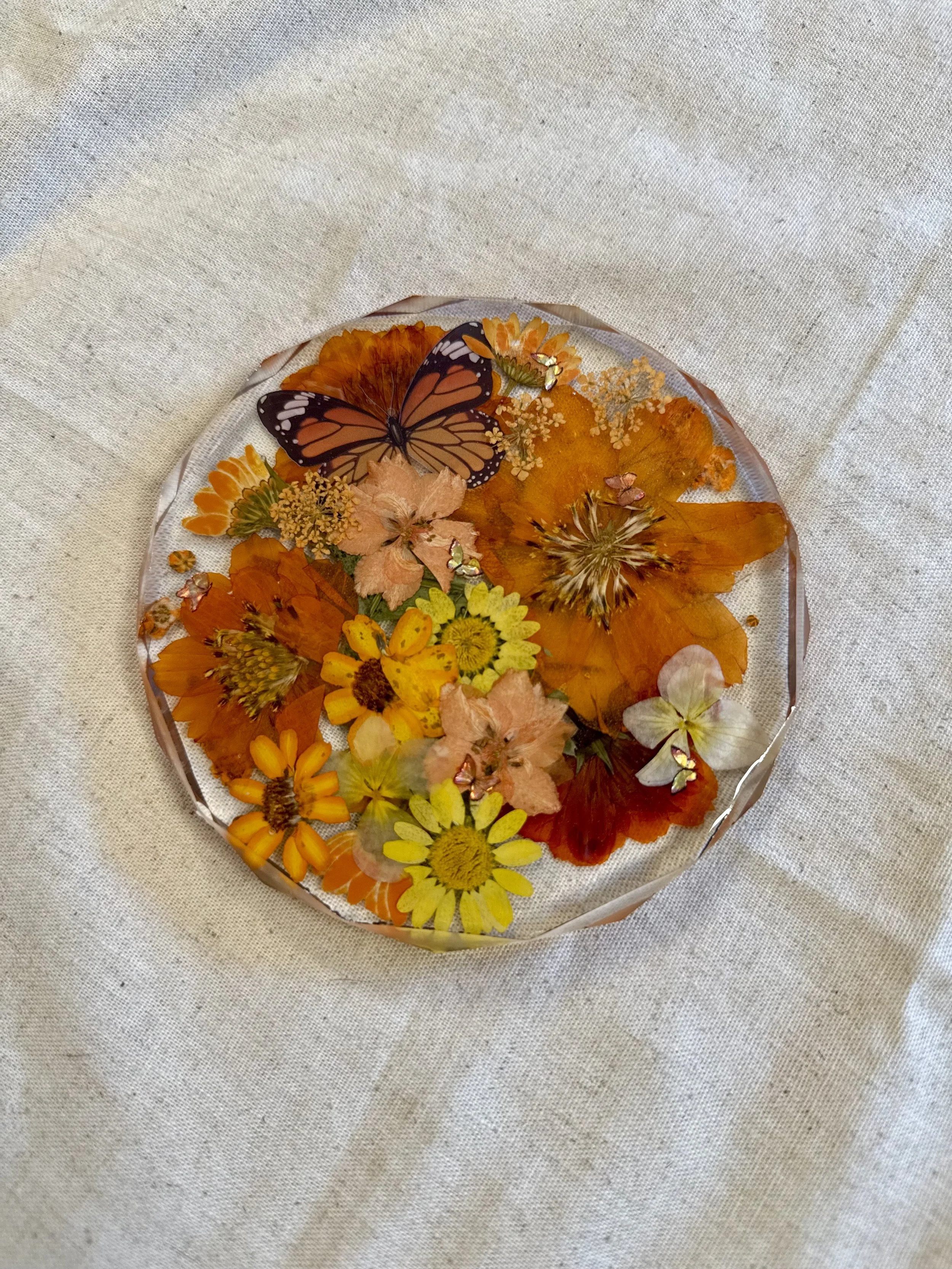 64 FLORAL RESIN COASTER (SIDE).jpg