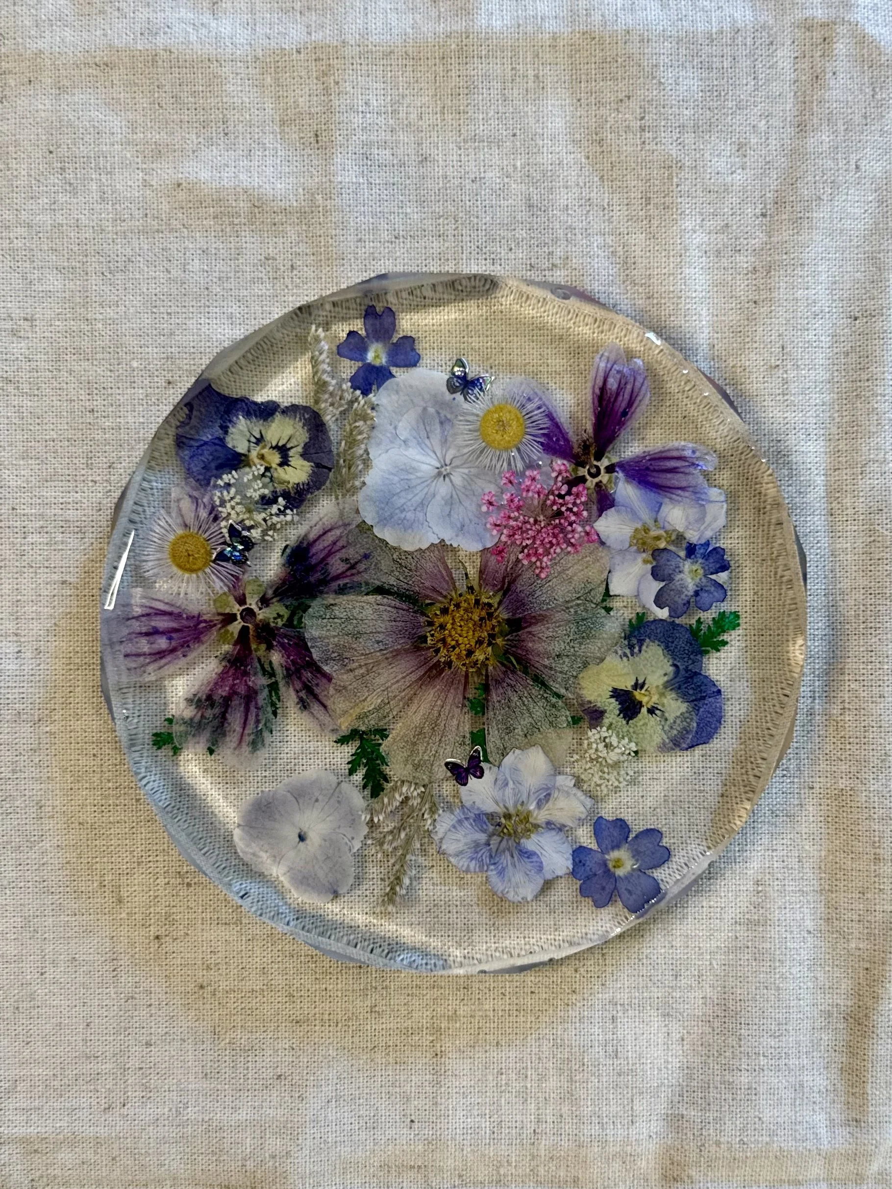 4 RESIN FLORAL COASTER.jpg