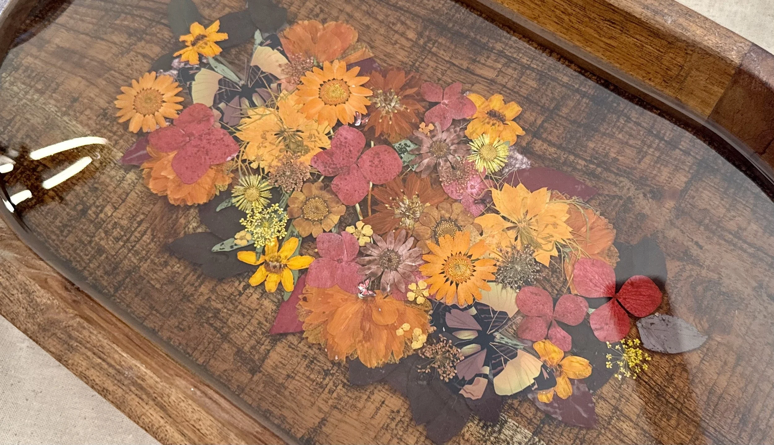 AUTUMN EMBER - WOOD TRAY (SIDE).jpg