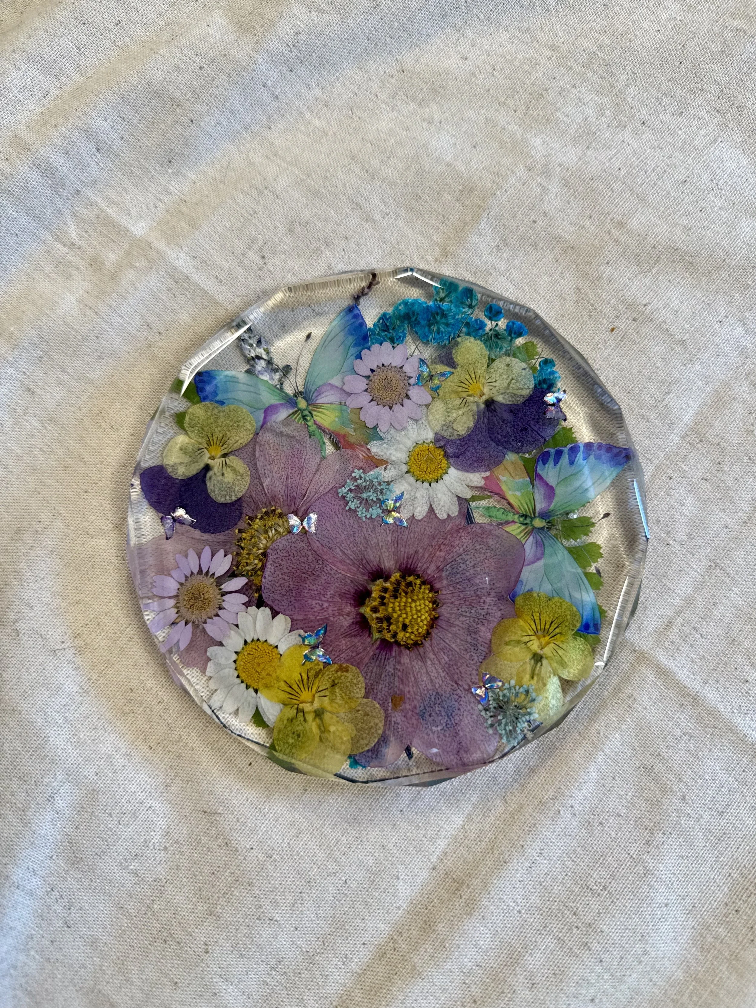 57 FLORAL RESIN COASTER (SIDE).jpg