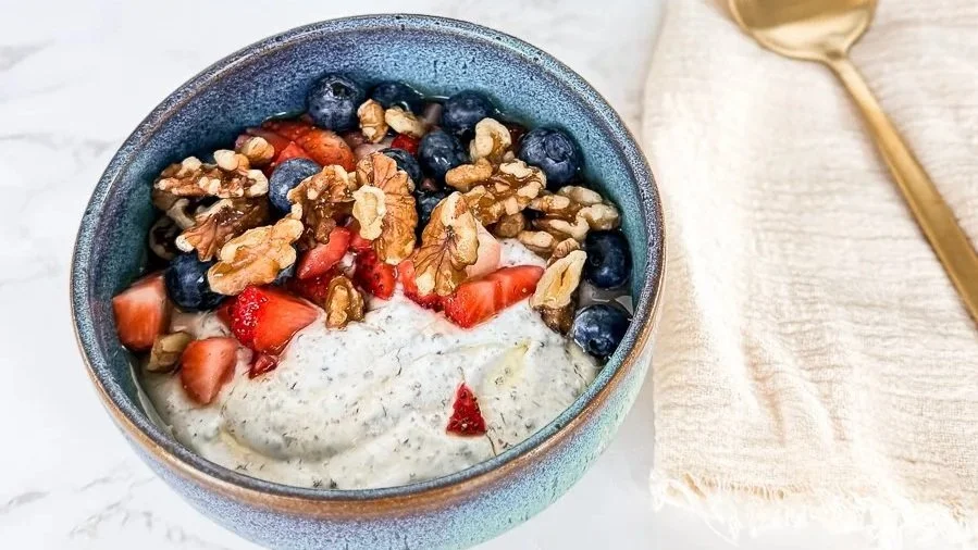 High-Protein Greek Yogurt Seed Bowl (38g Protein Recipe)