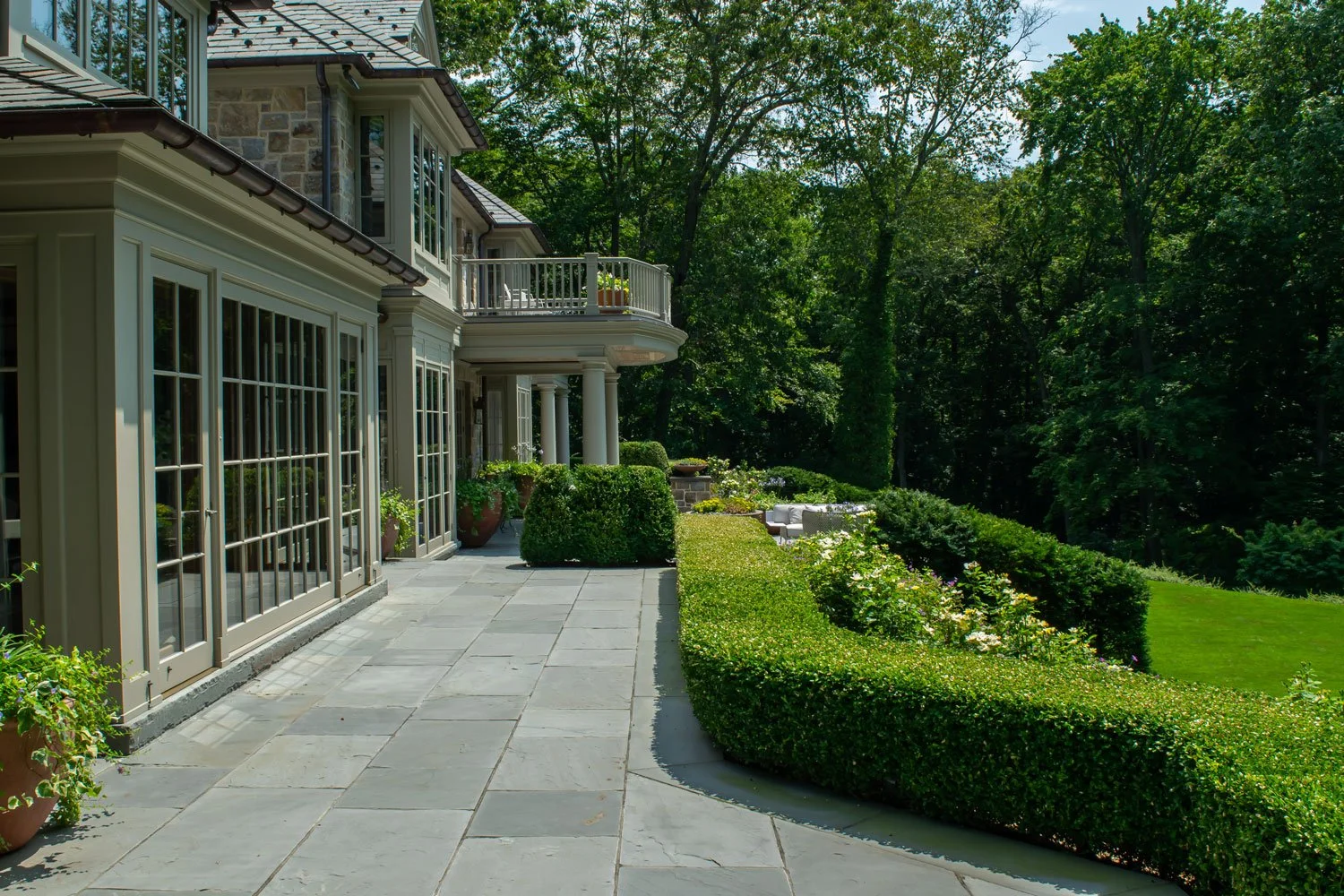 GreenwichLakeside-deck-patio