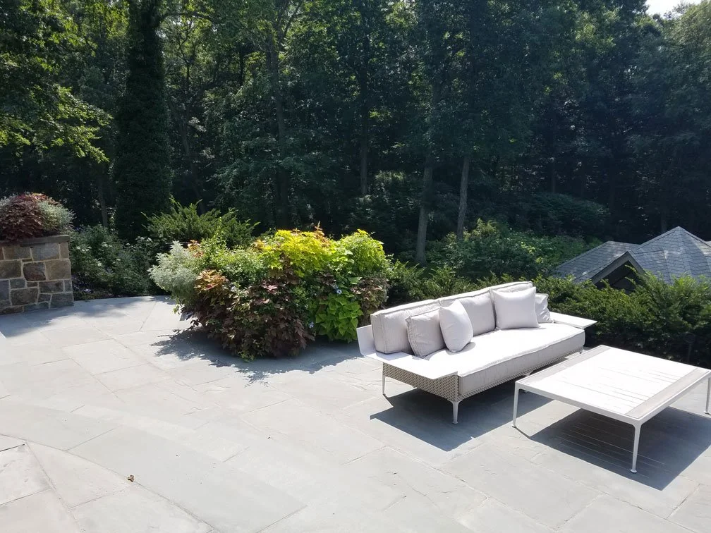 GreenwichLakeside-patio