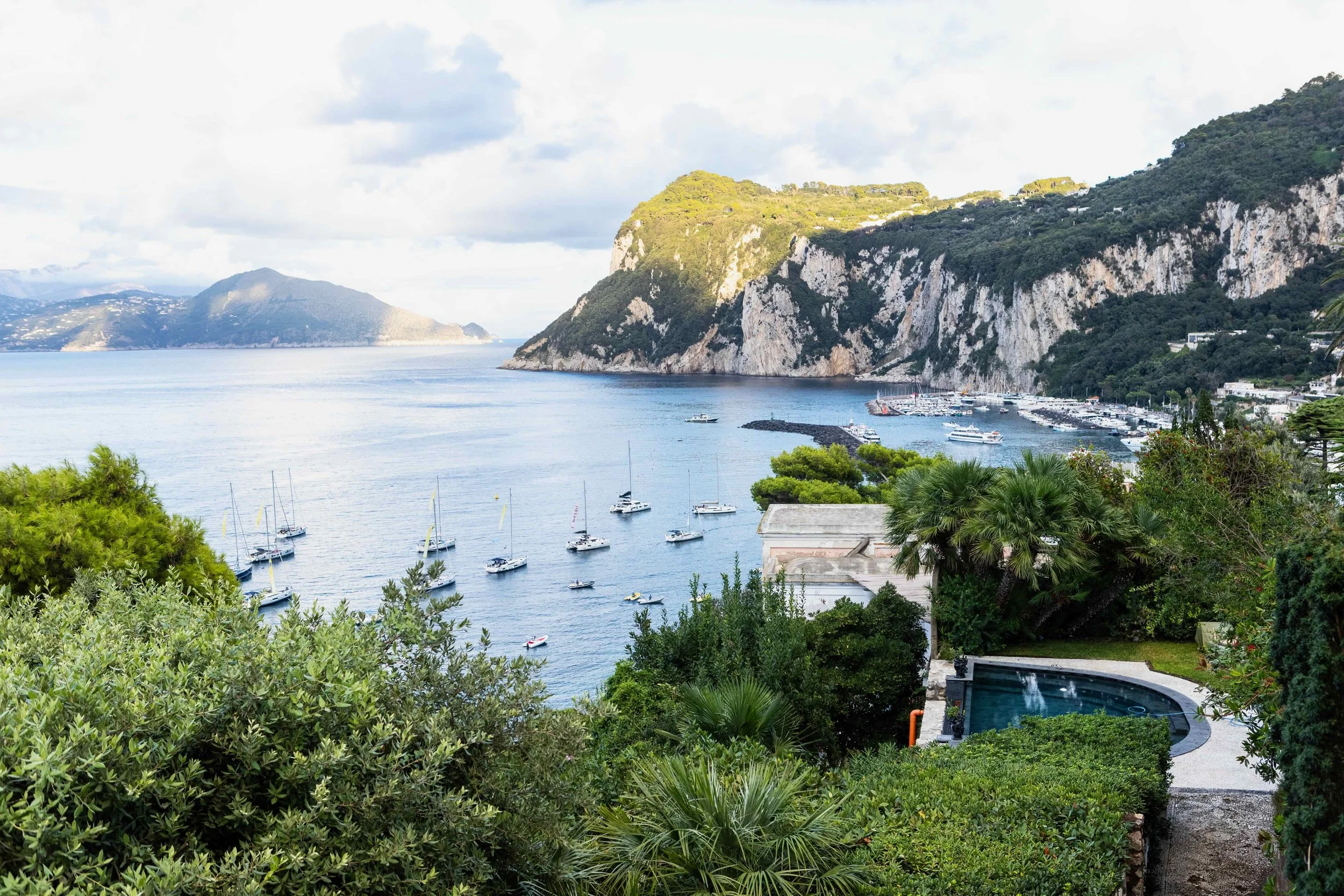 Villa-Bismarck-Capri_EOS-R6-Carone_RAW_AC3A3267.jpeg
