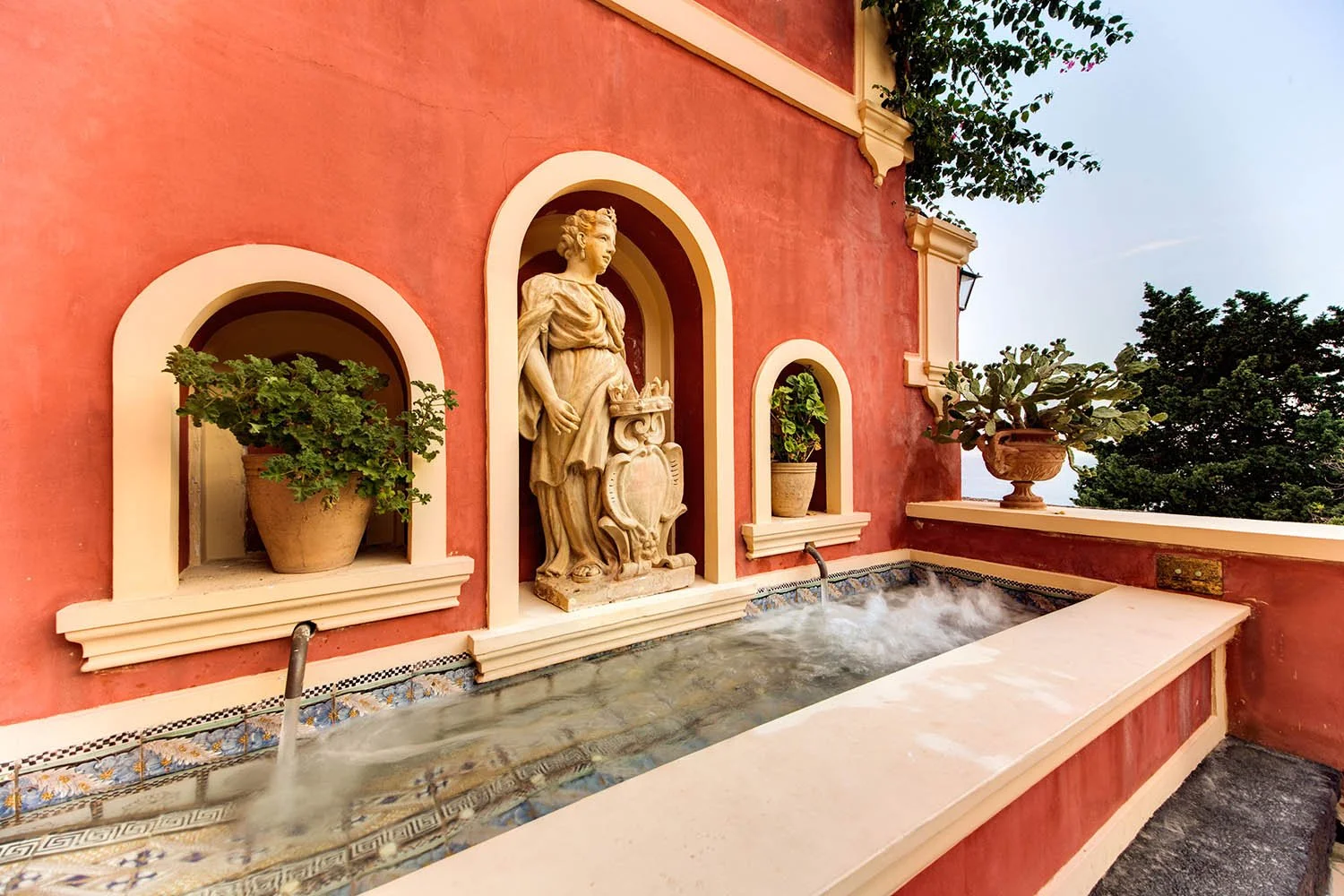 villa-palazzo-santa-croce-positano-2.jpg