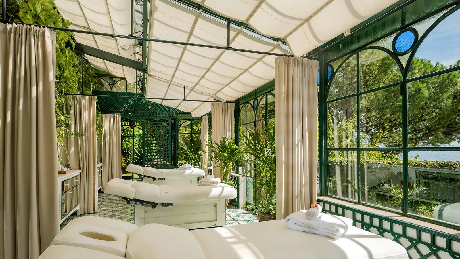spa-villa-treville-positano-february-2026-pr.webp