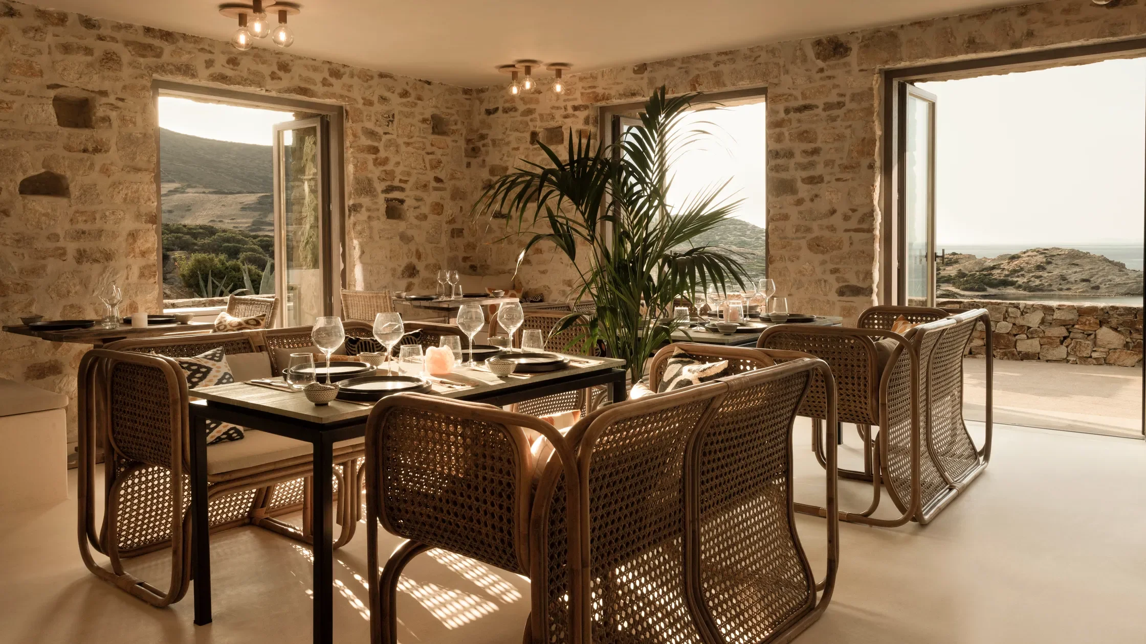 The Rooster_RESTAURANT [©Yannis Rizomarkos].webp
