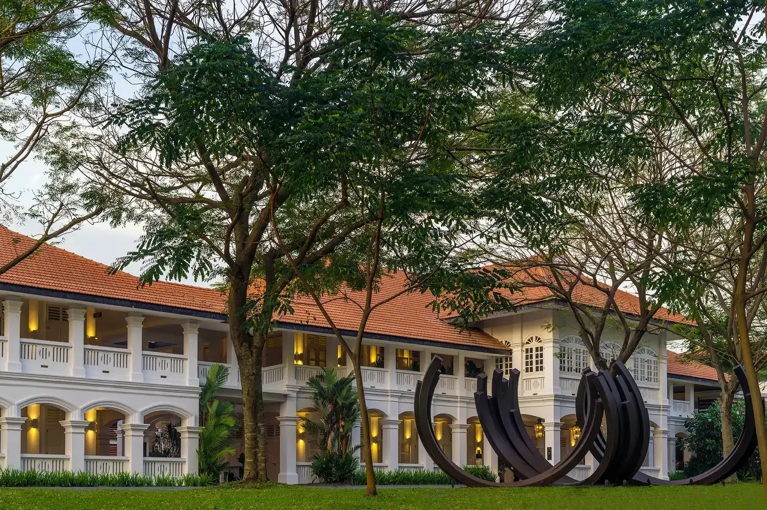 TAL-exterior-capella-singapore-CAPELLASINGAPORE0625-beb396da03bc42de8213f9a0e2ee2cf1.webp