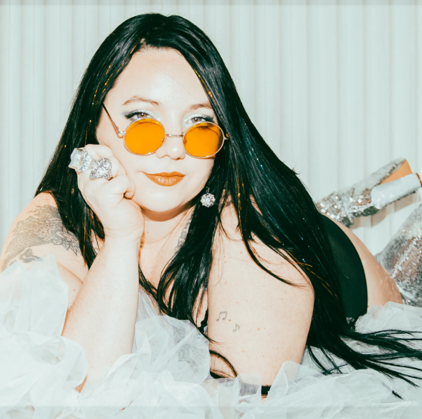 Whistle Stop Live Music with Bella Cat