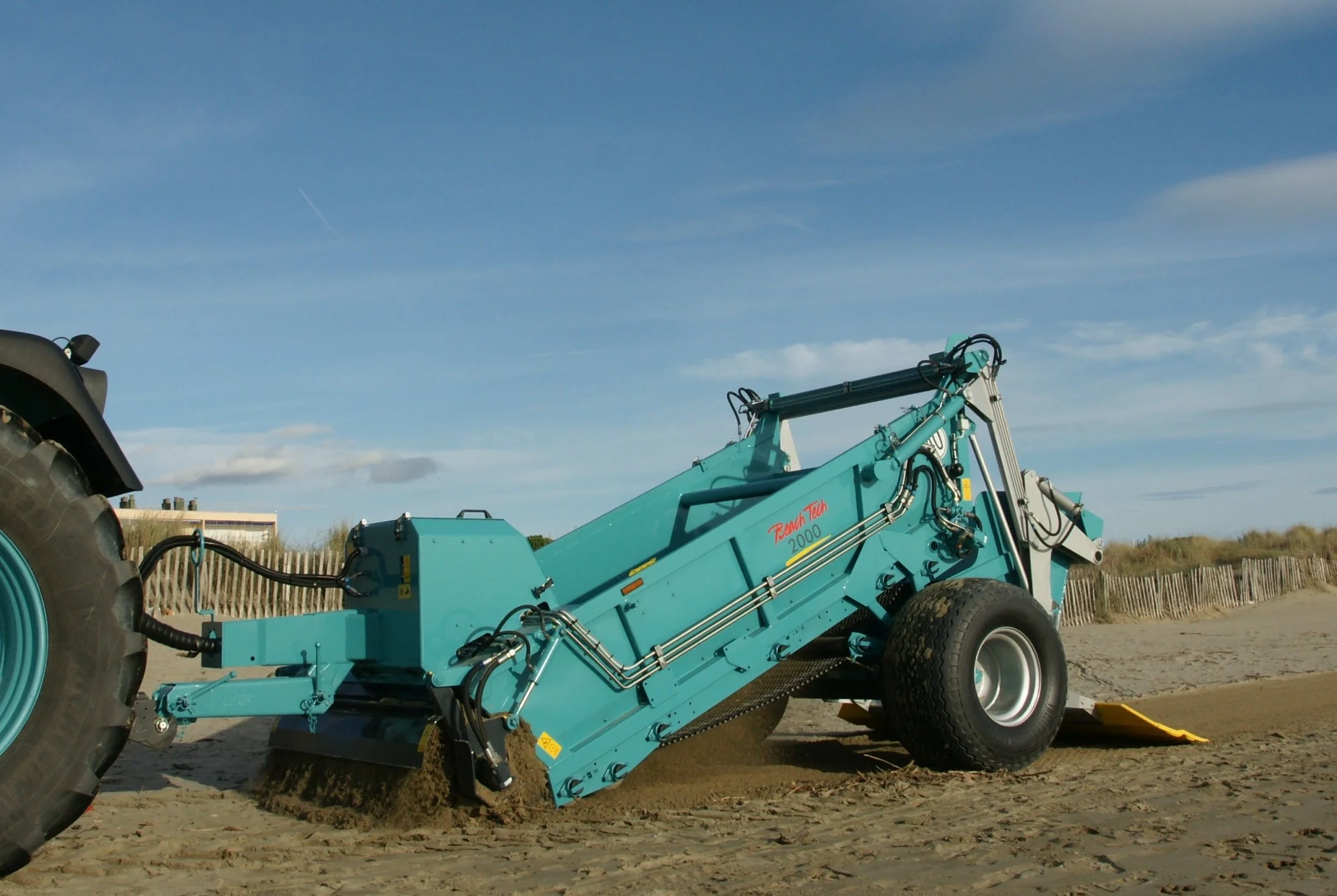Beach cleaner Home.JPG