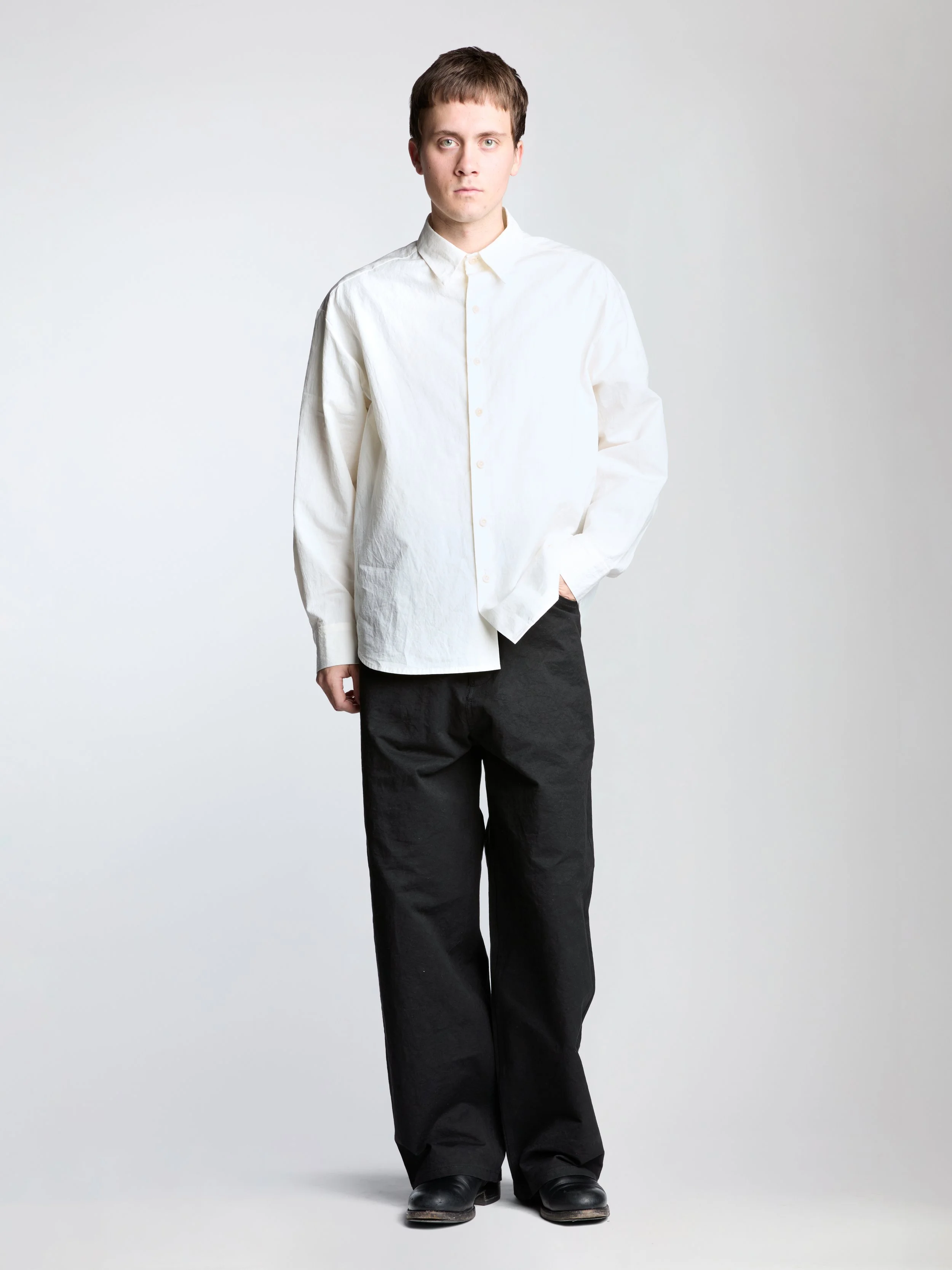 simple shirt, white crinkle shirting