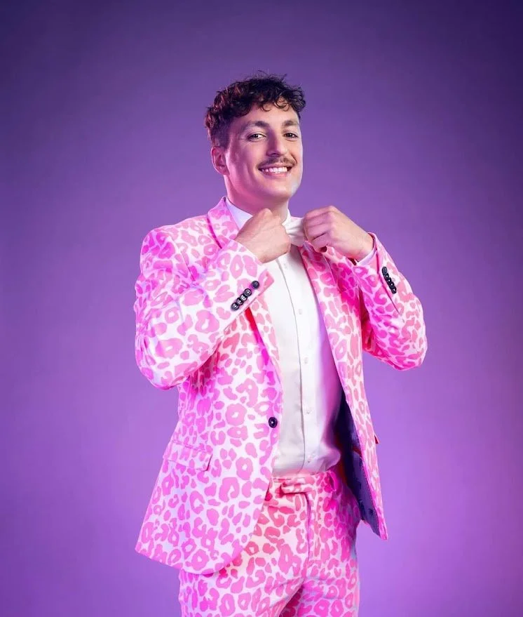 DIRECTOR: Blaž Zavrsnik
DOP: Miha Tozon
PRODUCTION: Warehouse Collective