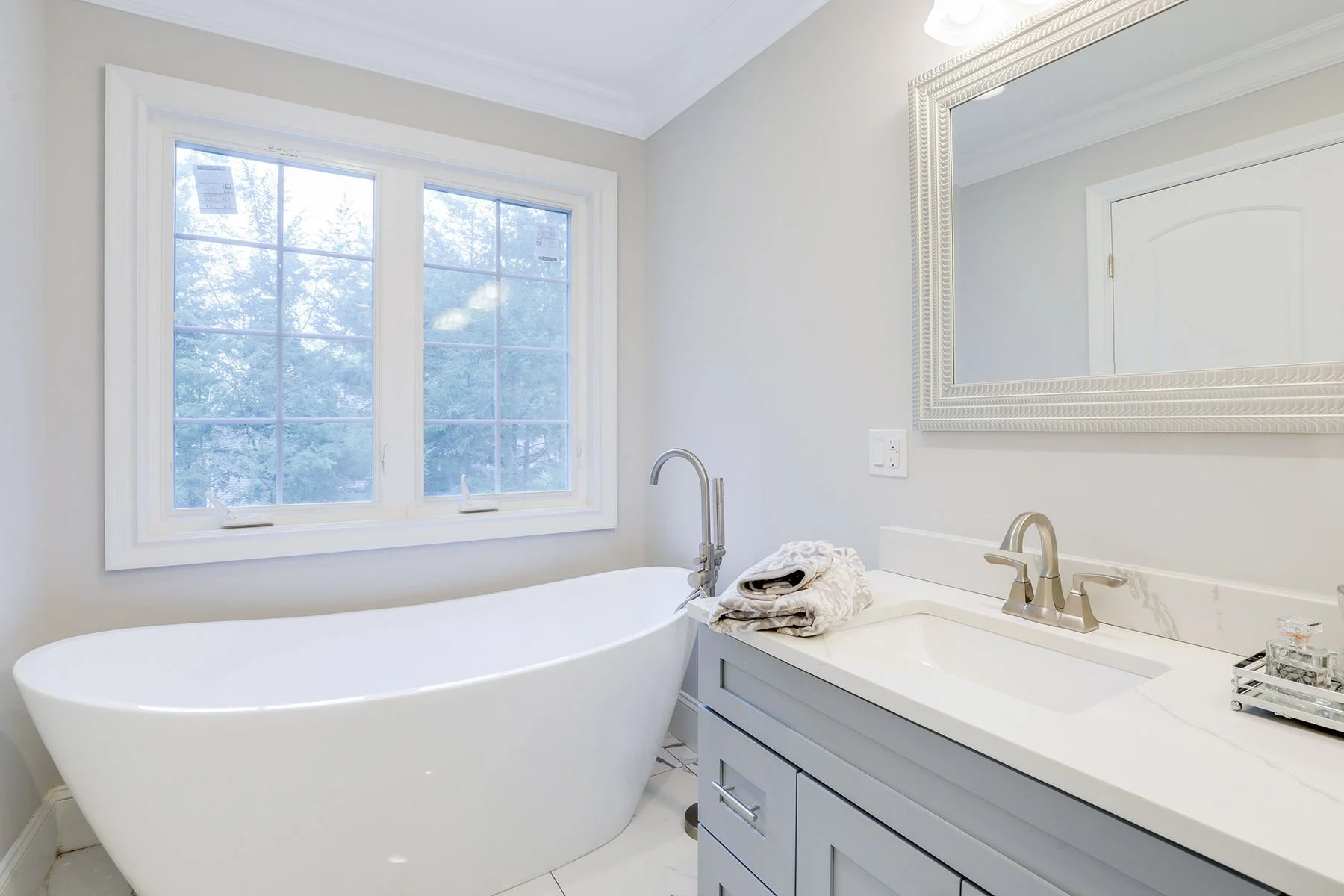 17 fernwood road, livingston nj