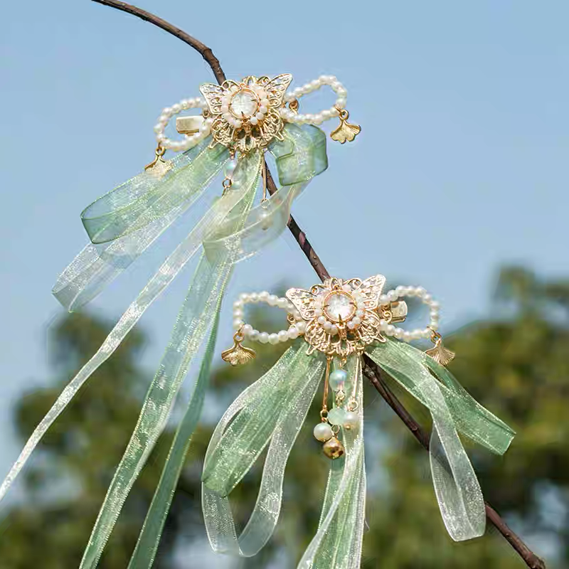 Chiffon Ribbon Hair Clip Pair in Green