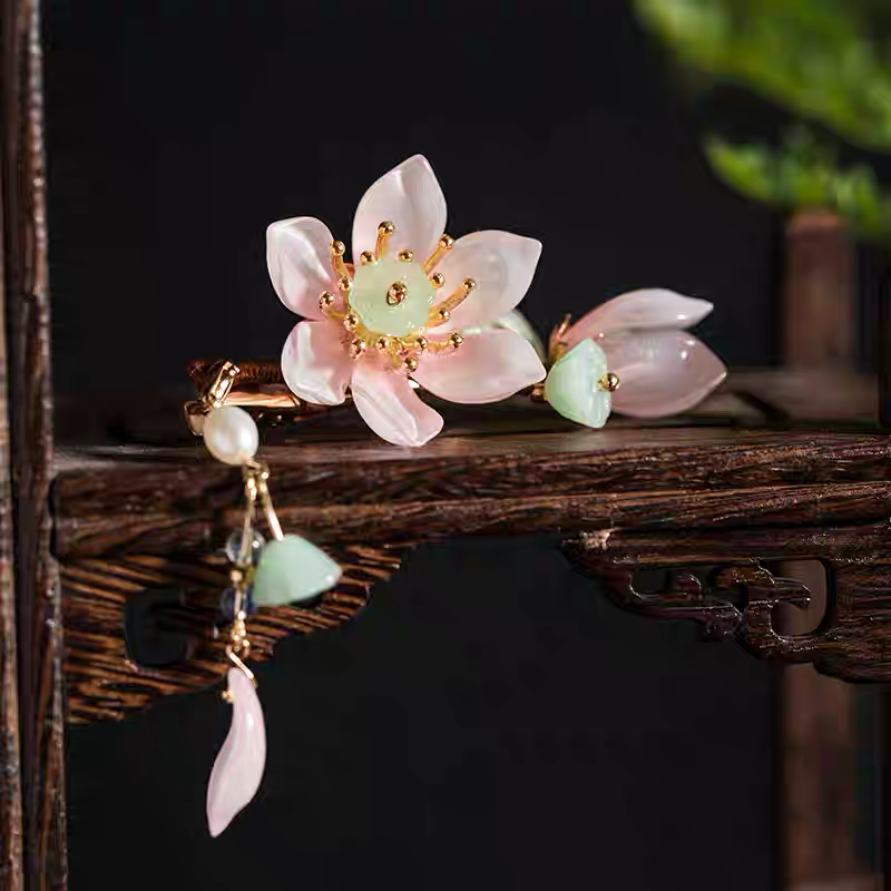 Pink Lotus-shaped Hair Clip Pair