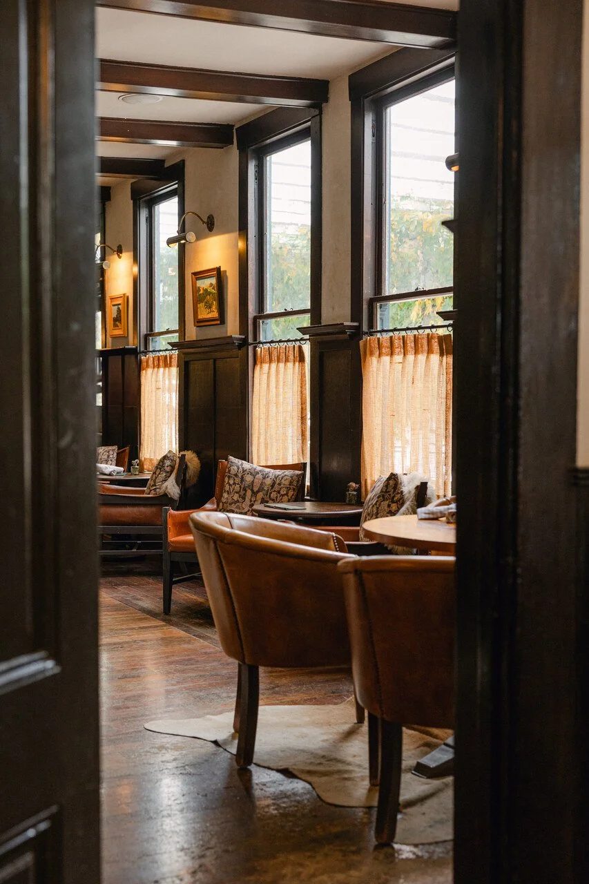 Mattei's Tavern Los Olivos Wedding 7.jpg