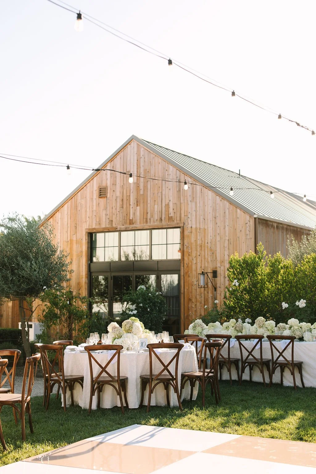 The Inn at Mattei's Tavern wedding by Jane Alexandra Events