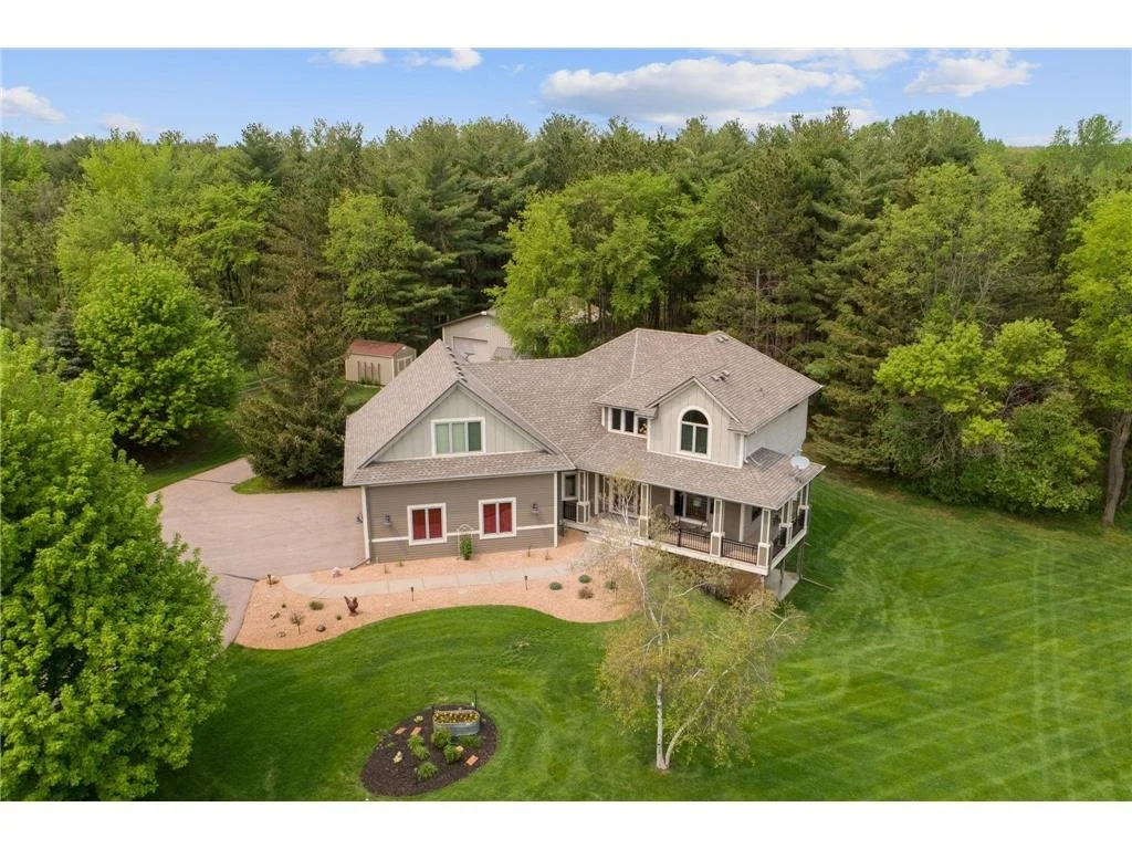 Address: 14174 65th St S. Hastings, MN 55033
Represented: Buyer
Sold Price: $810,000
Close Date: 8/15/23