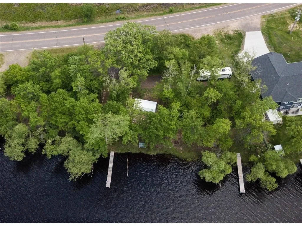 Address: 13301 Cross Lake Rd. SE Pine City, MN 55063
Represented: Seller
Sold Price: $250,000
Close Date: 8/2/22