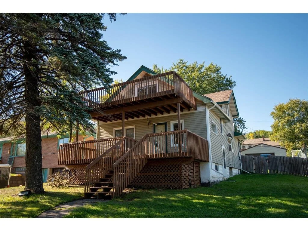 Address: 2727 W Skyline Pkwy Duluth, MN 55806
Represented: Seller
Sold Price: $170,300
Close Date: 11/19/21
