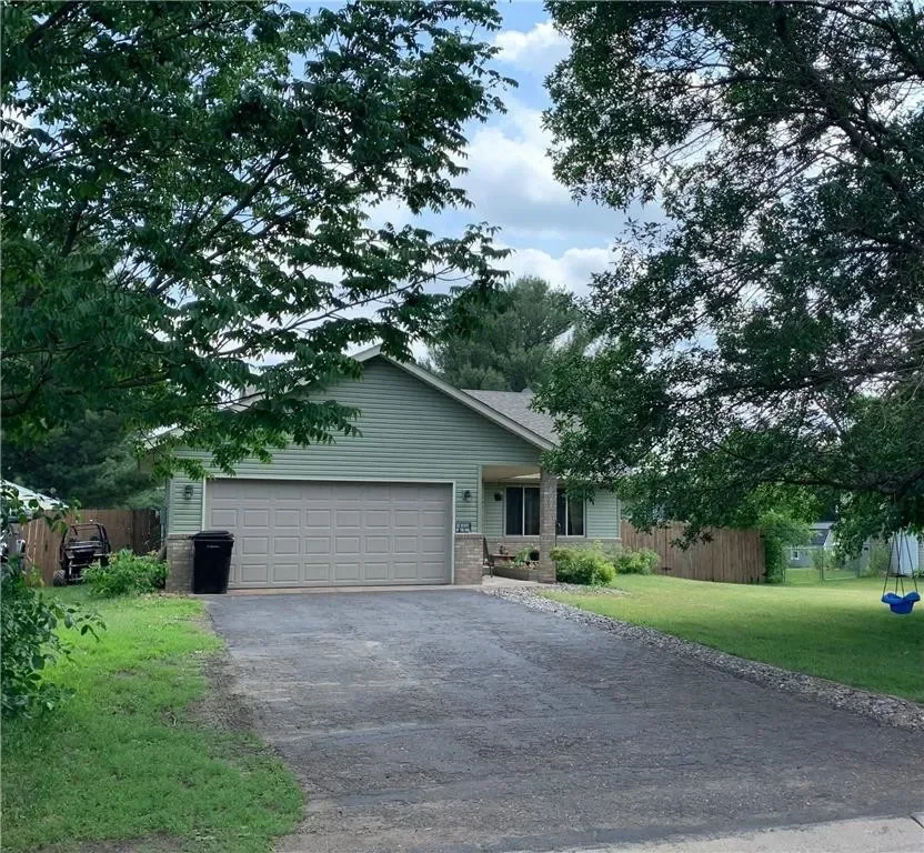 Address: 809 Dogwood St SW Isanti, MN 55040
Represented: Buyer
Sold Price: 269,900
Close Date: 8/15/22
