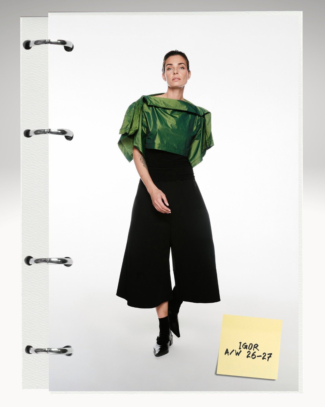 Meet the Bolero May from IGOR&rsquo;s Winter 26-27 collection. 

It&rsquo;s not just an accessory; it&rsquo;s a structural pivot point for any minimalist wardrobe. 

The bolero&rsquo;s structured collar and cropped hem offer a unique layering solutio